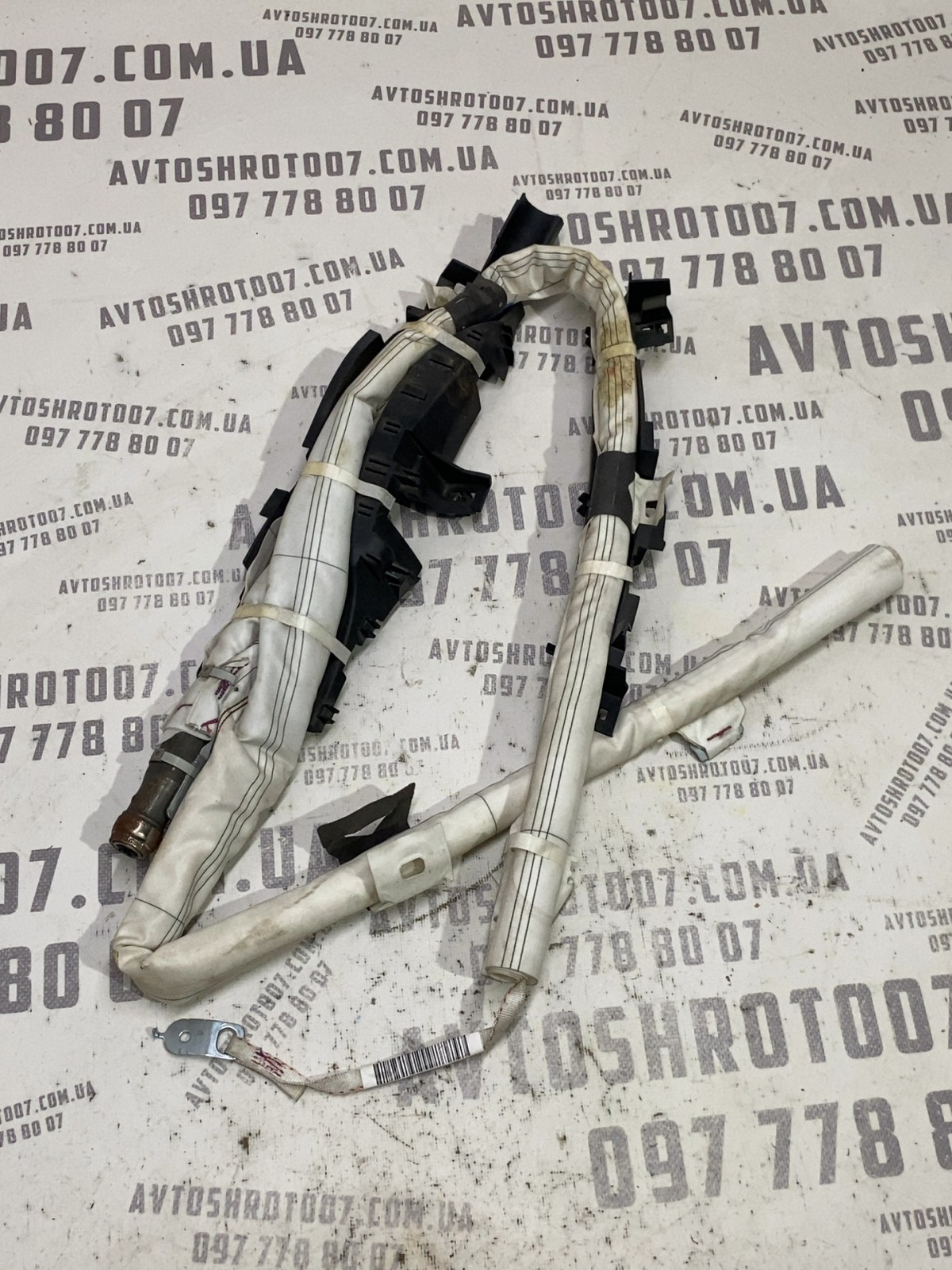 Подушка безпеки (Шторка) Toyota RAV4 5 OE 641667300L