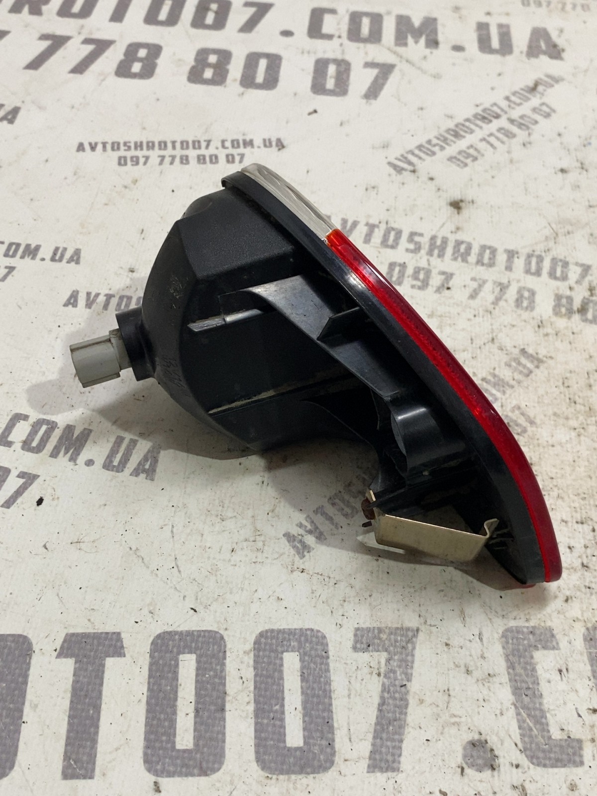 Ліхтар задній правий нижній Mitsubishi Outlander 3 1149225R