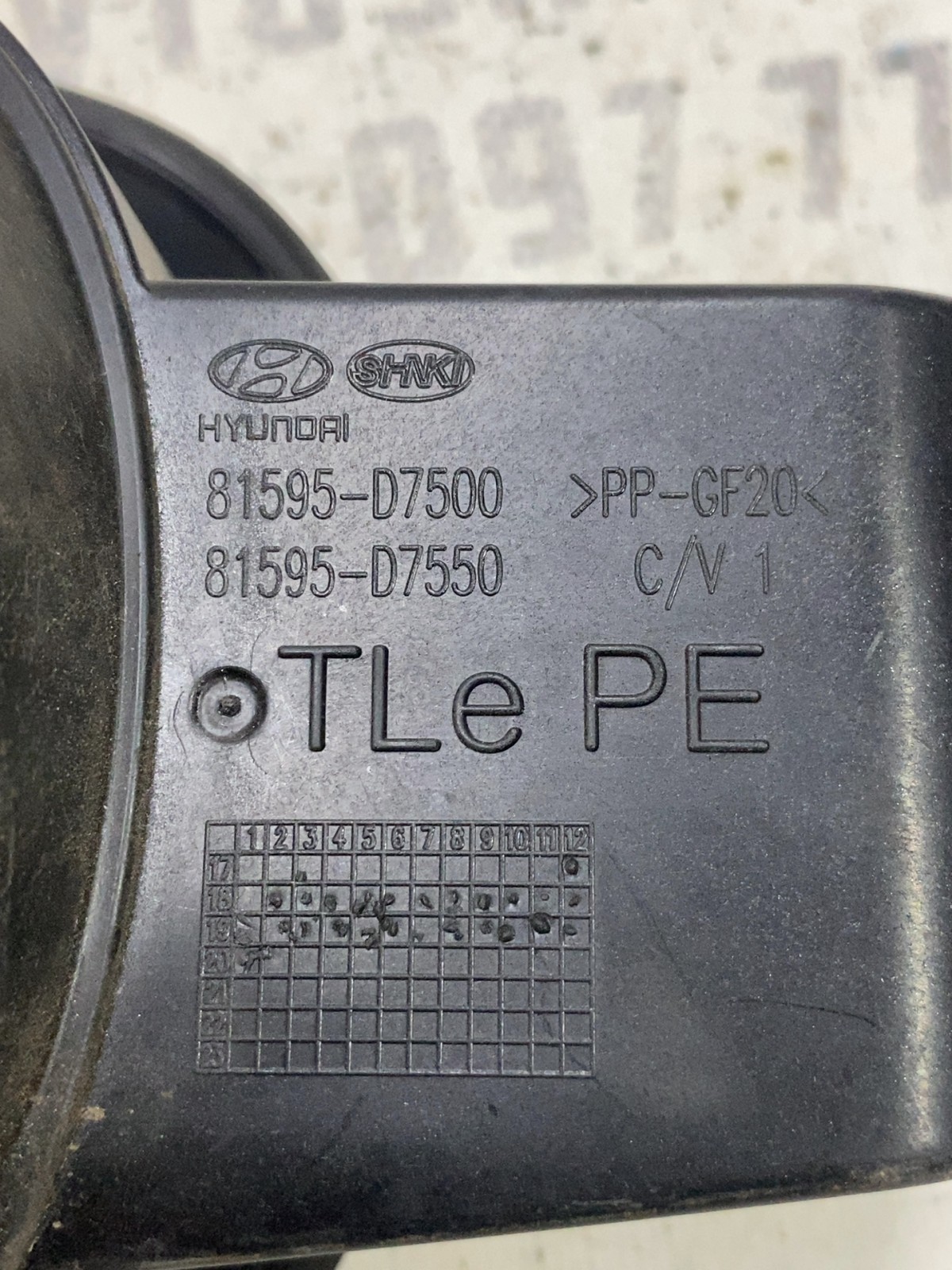 Лючок бака Hyundai Tucson 4 81595D7500