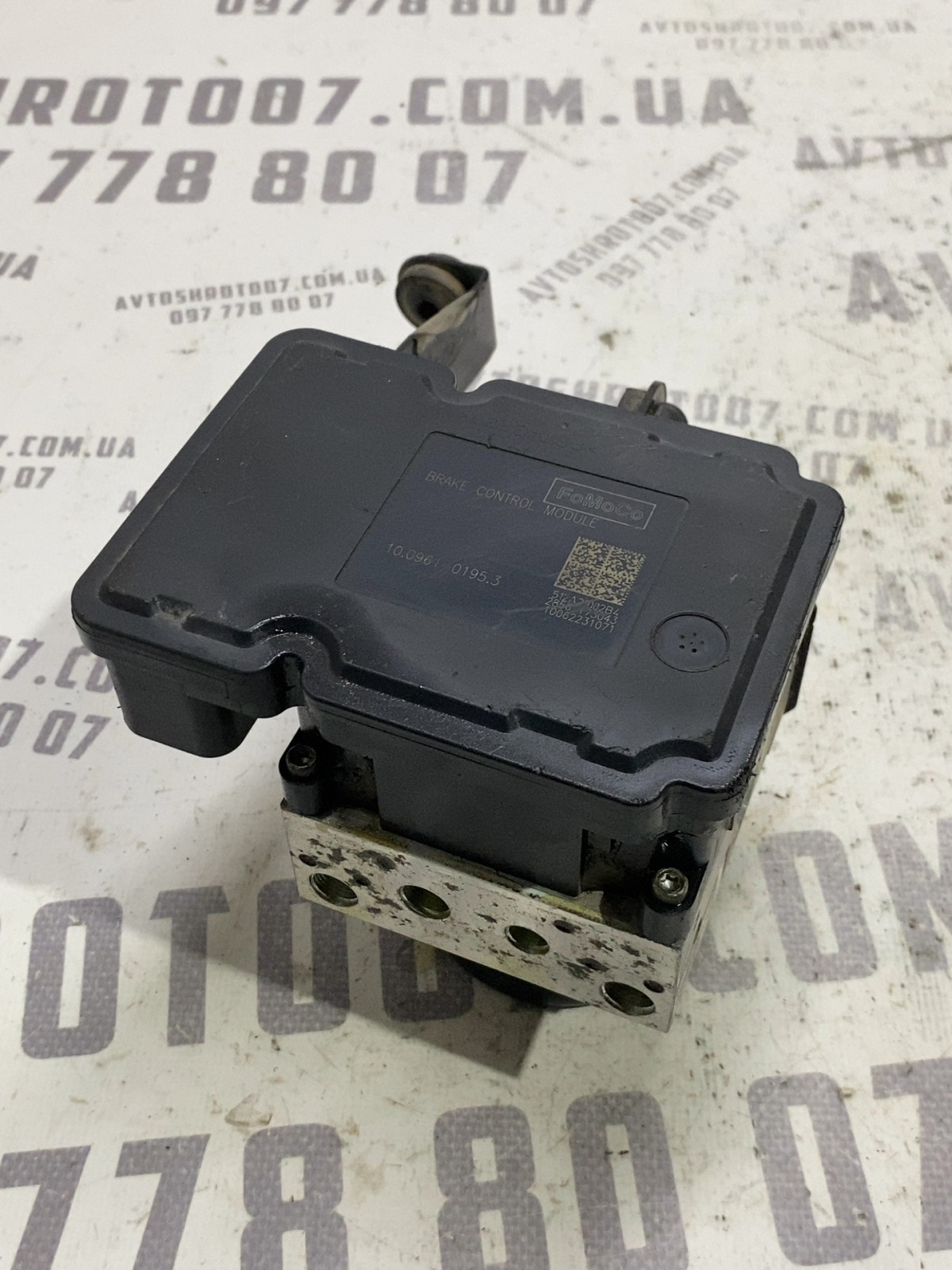 Блок управління АБС Ford Escape 3 (12-19) CV612C405AE