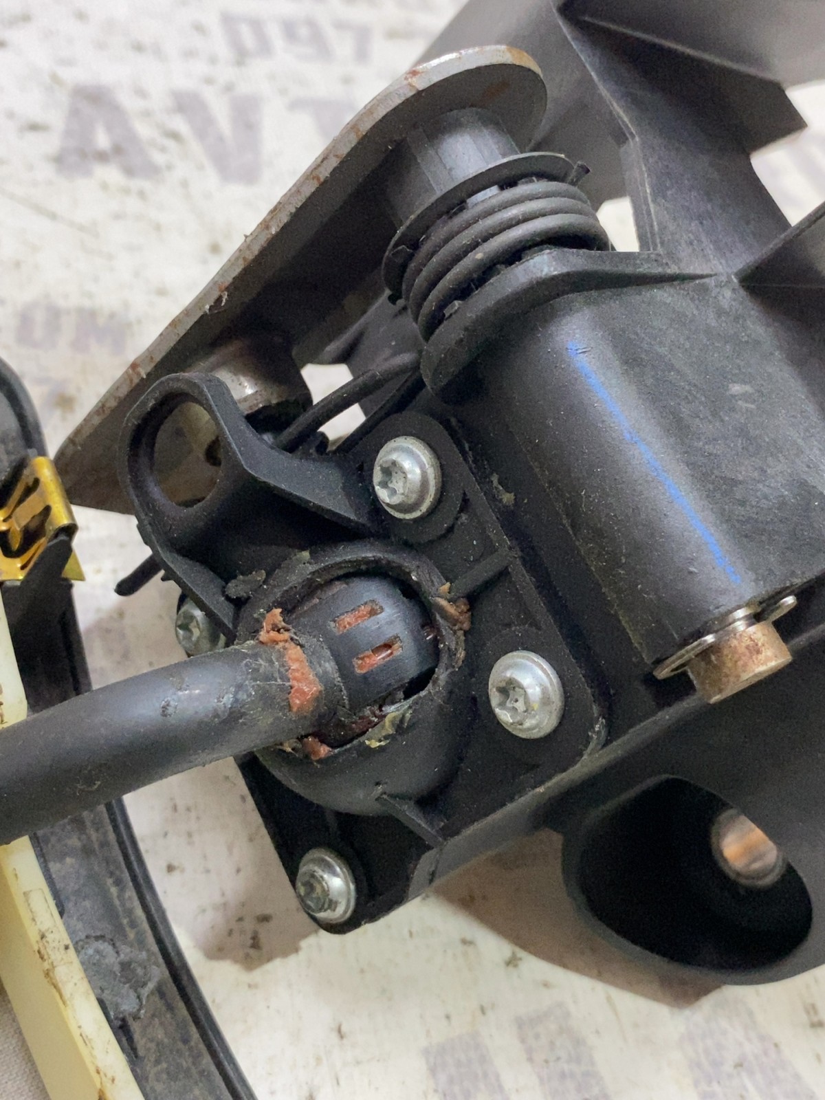 Куліса передач Jeep Compass MK (06-16) 68061040AB
