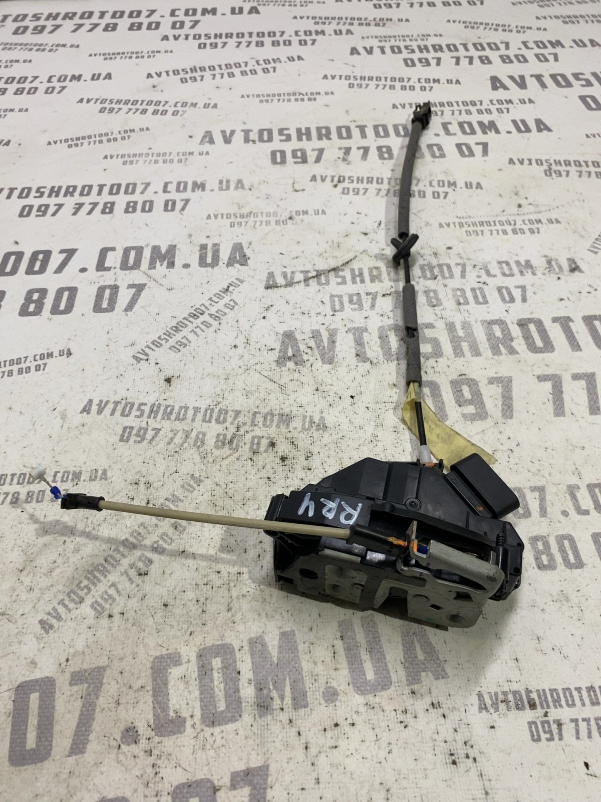 Замок дверей Ford Escape 3 OE BF6AF26412AJ