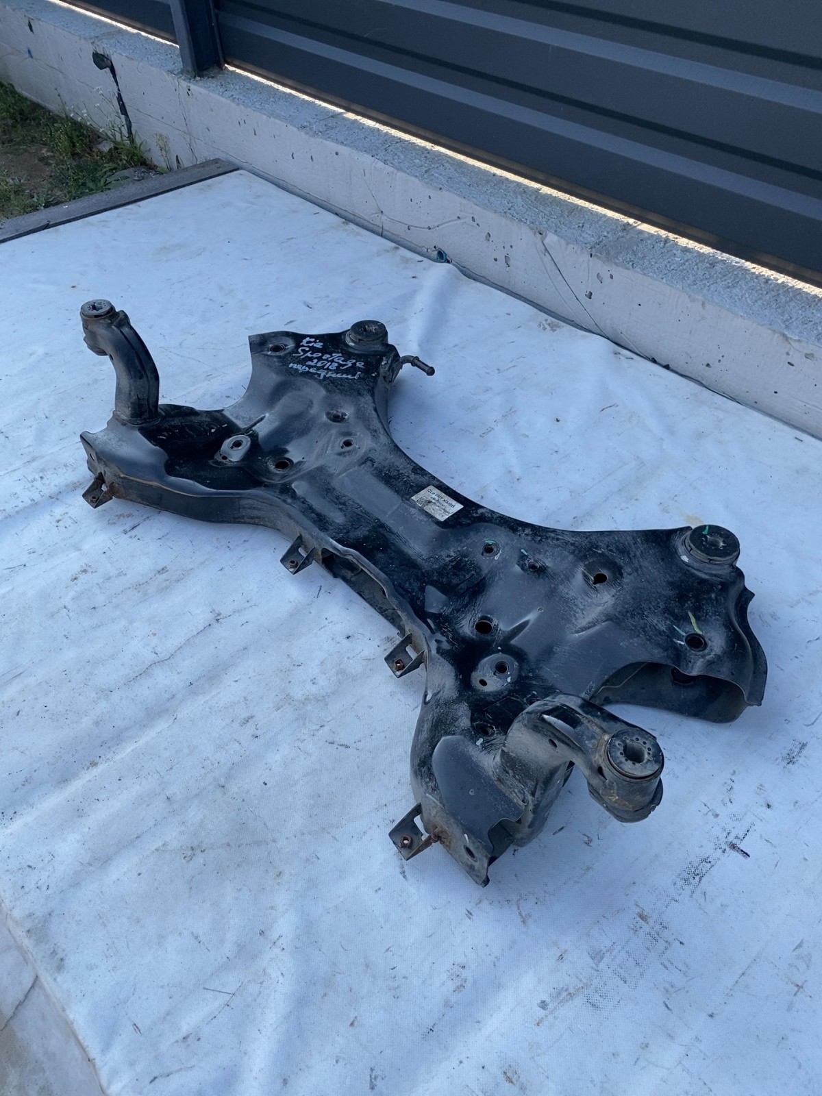 Підрамник передній Kia Sportage 4 (15-21) 62401F1150