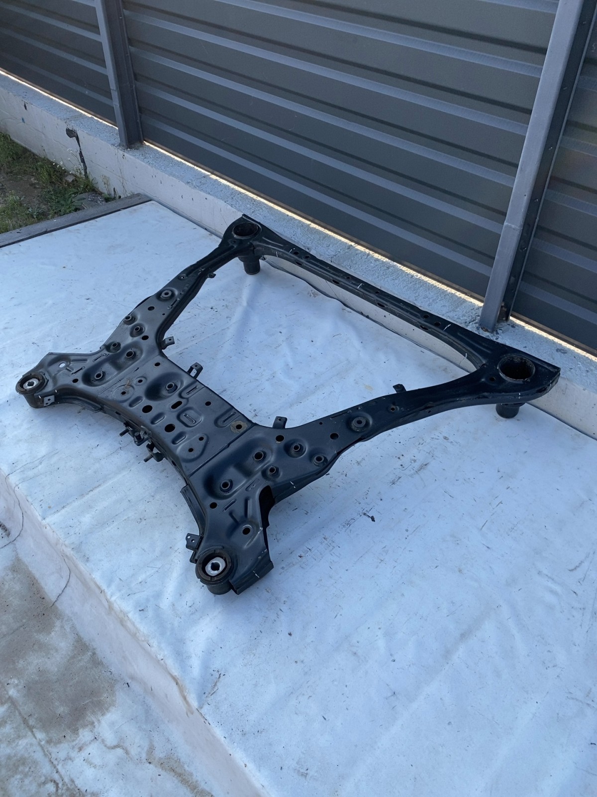 Підрамник передній Hyundai Tucson 4 (20-) 62401N7050