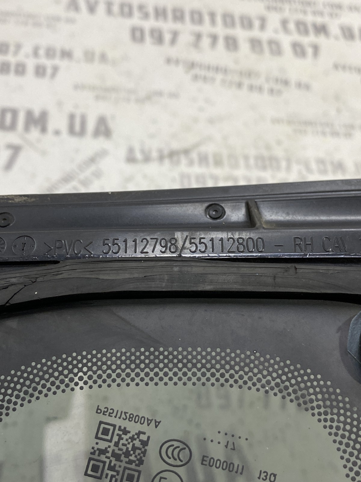 Кузовне скло Jeep Compass MP OE 55112798