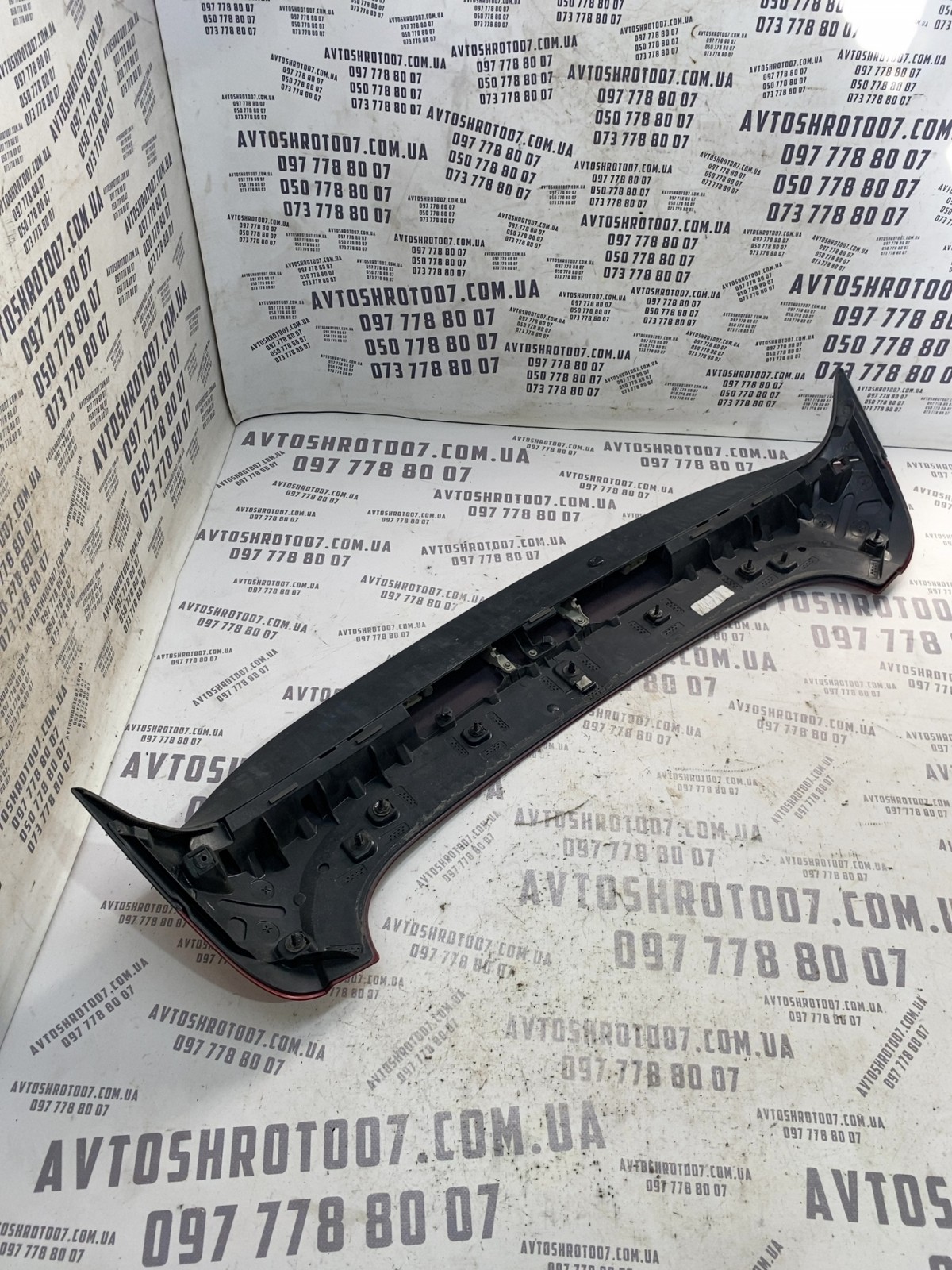Спойлер задній верхній Jeep Cherokee KL 1UV35TRMAIG