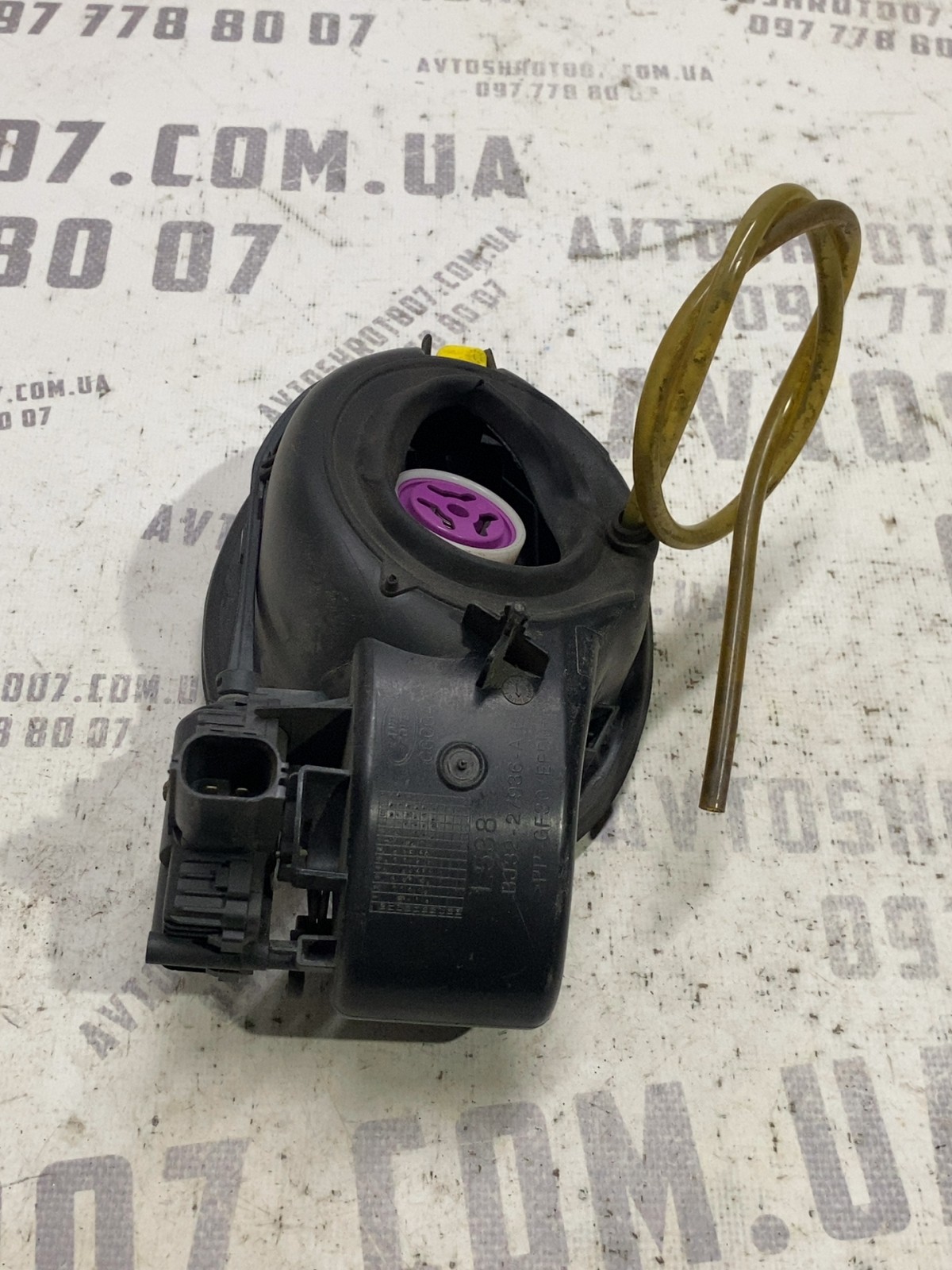Лючок бака Range Rover Evoque 1 (11-18) BJ3227936A