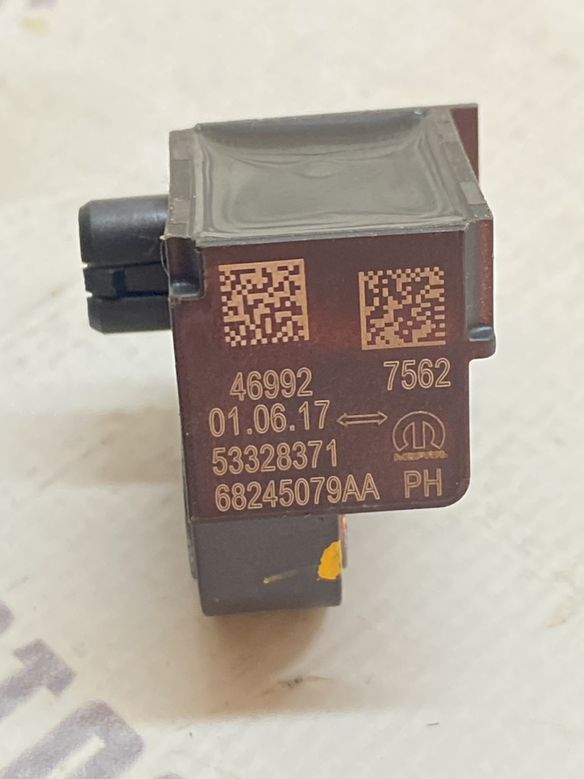 Датчик удару подушки безпеки Jeep Compass MK 68245079AA
