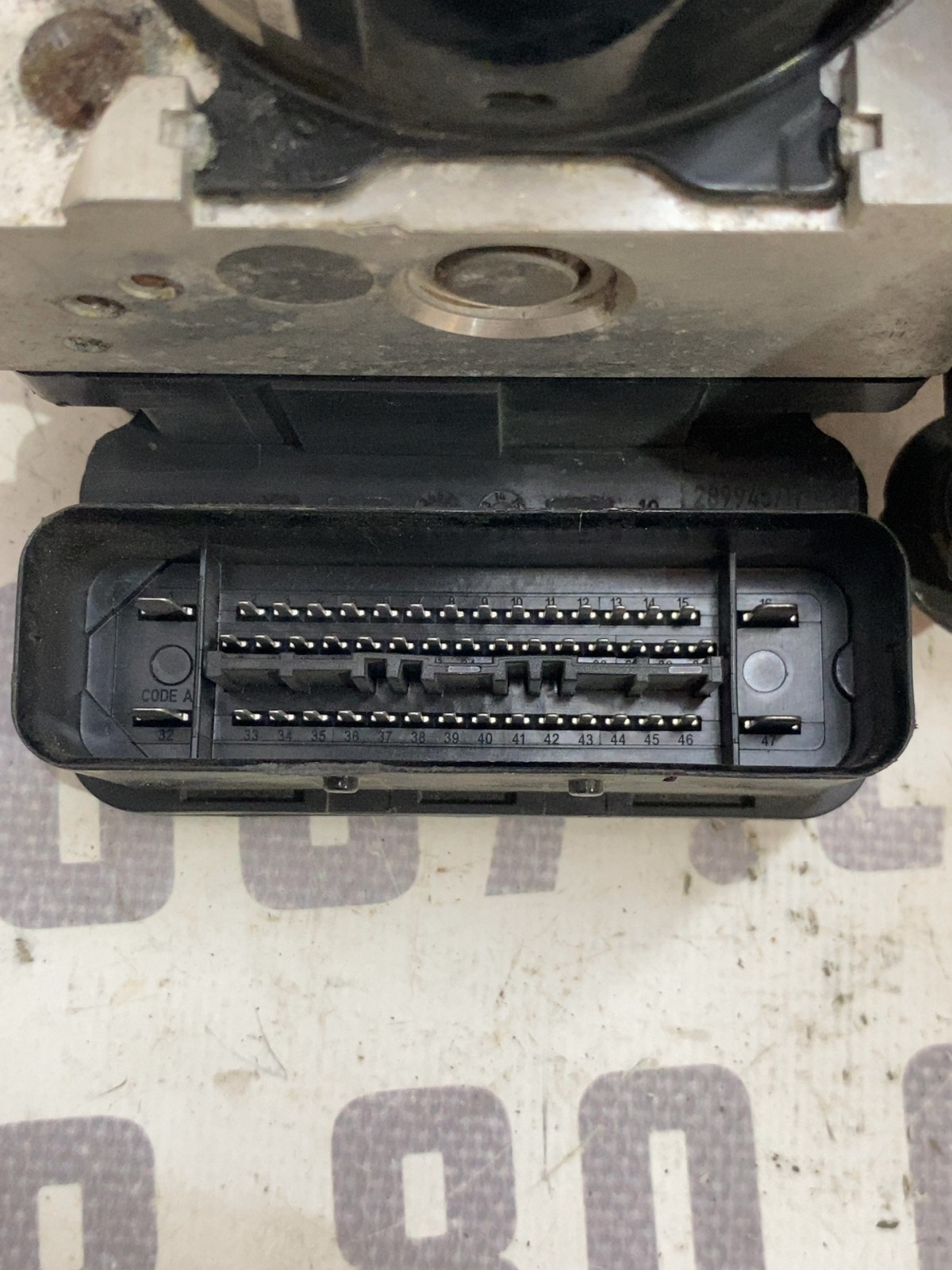 Блок управління АБС Volkswagen Jetta 6 (10-18) 1K0614517EB