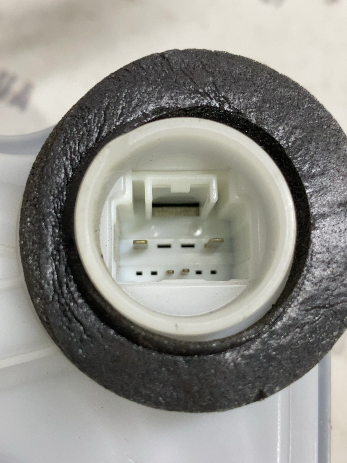 Замок дверей Toyota RAV4 5 OE 00609054