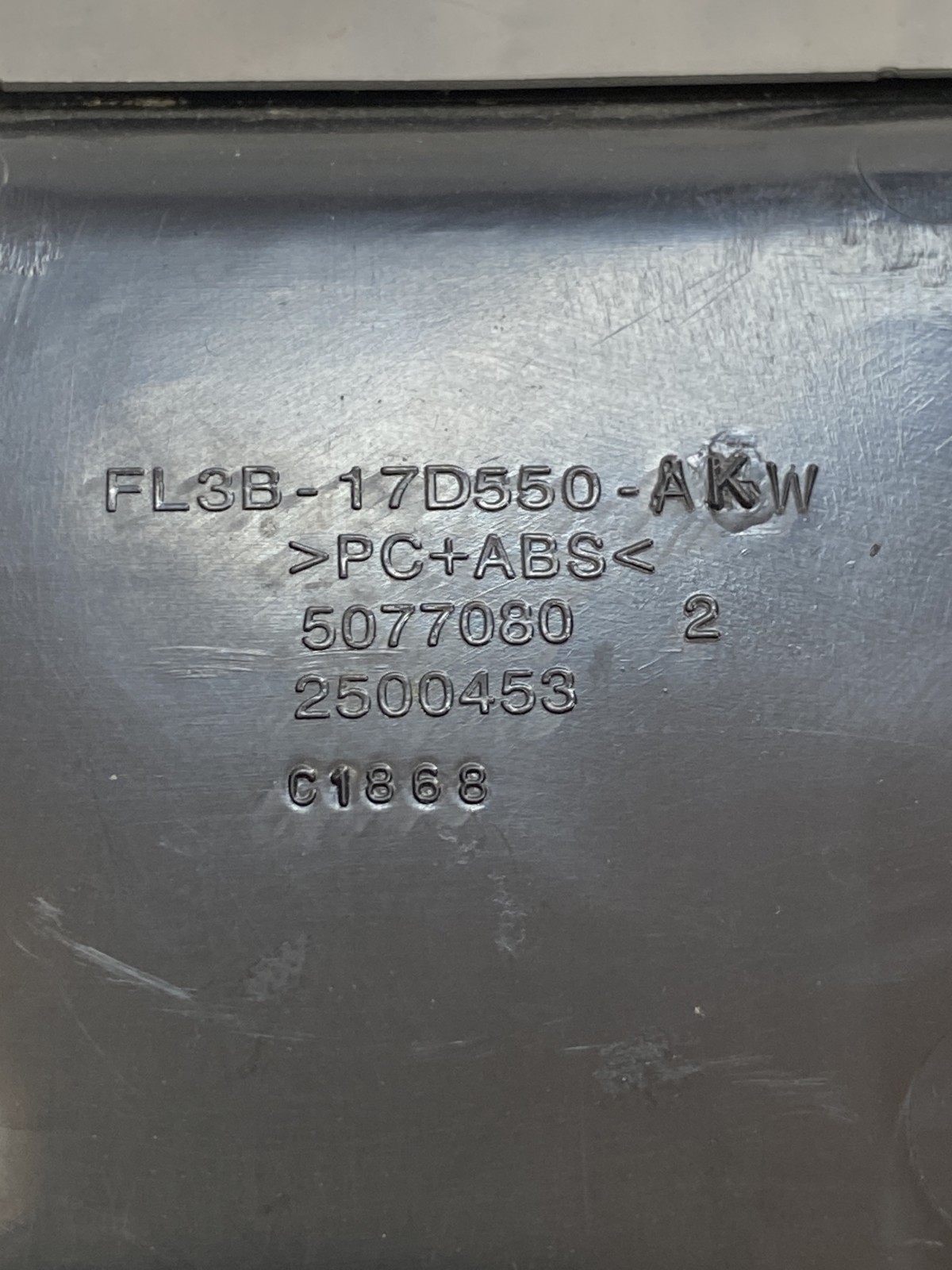 Накладка салону Ford F150 OEM FL3B17D550AKW