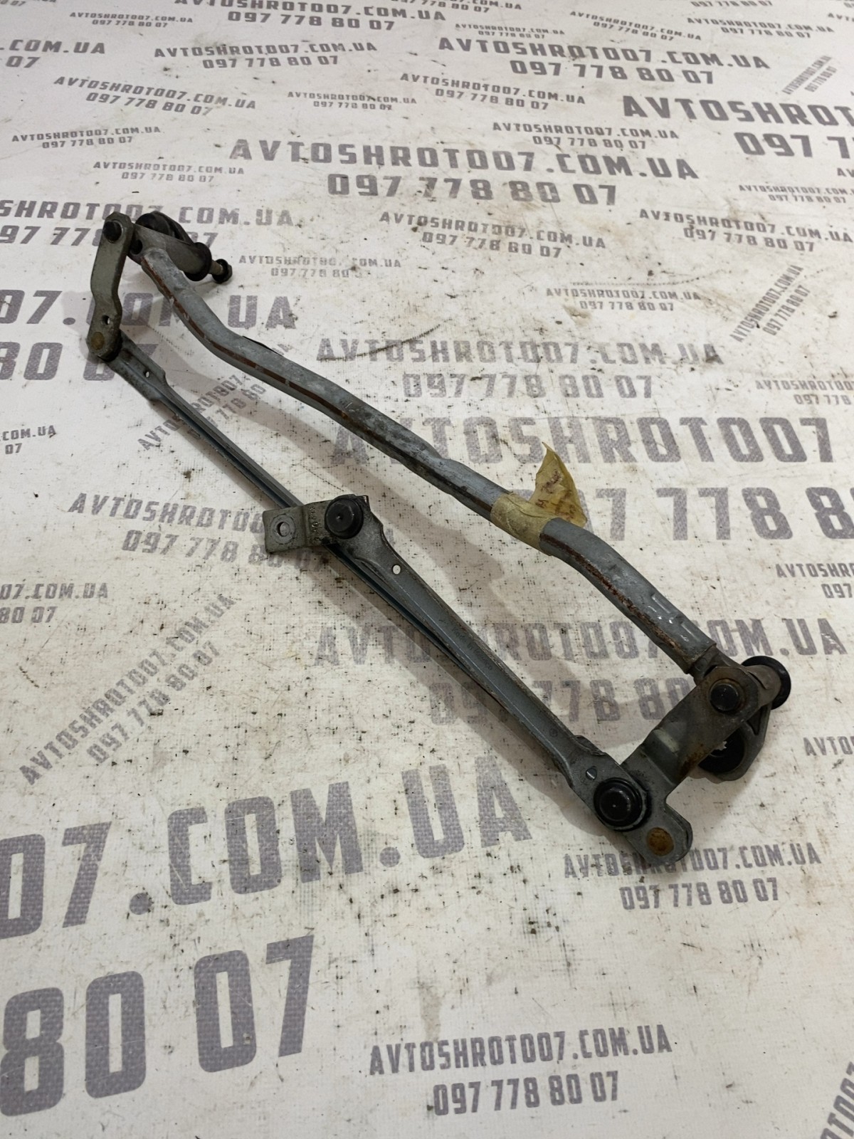 Трапеція склоочисників Volkswagen Jetta 6 OEM 5C7955023B