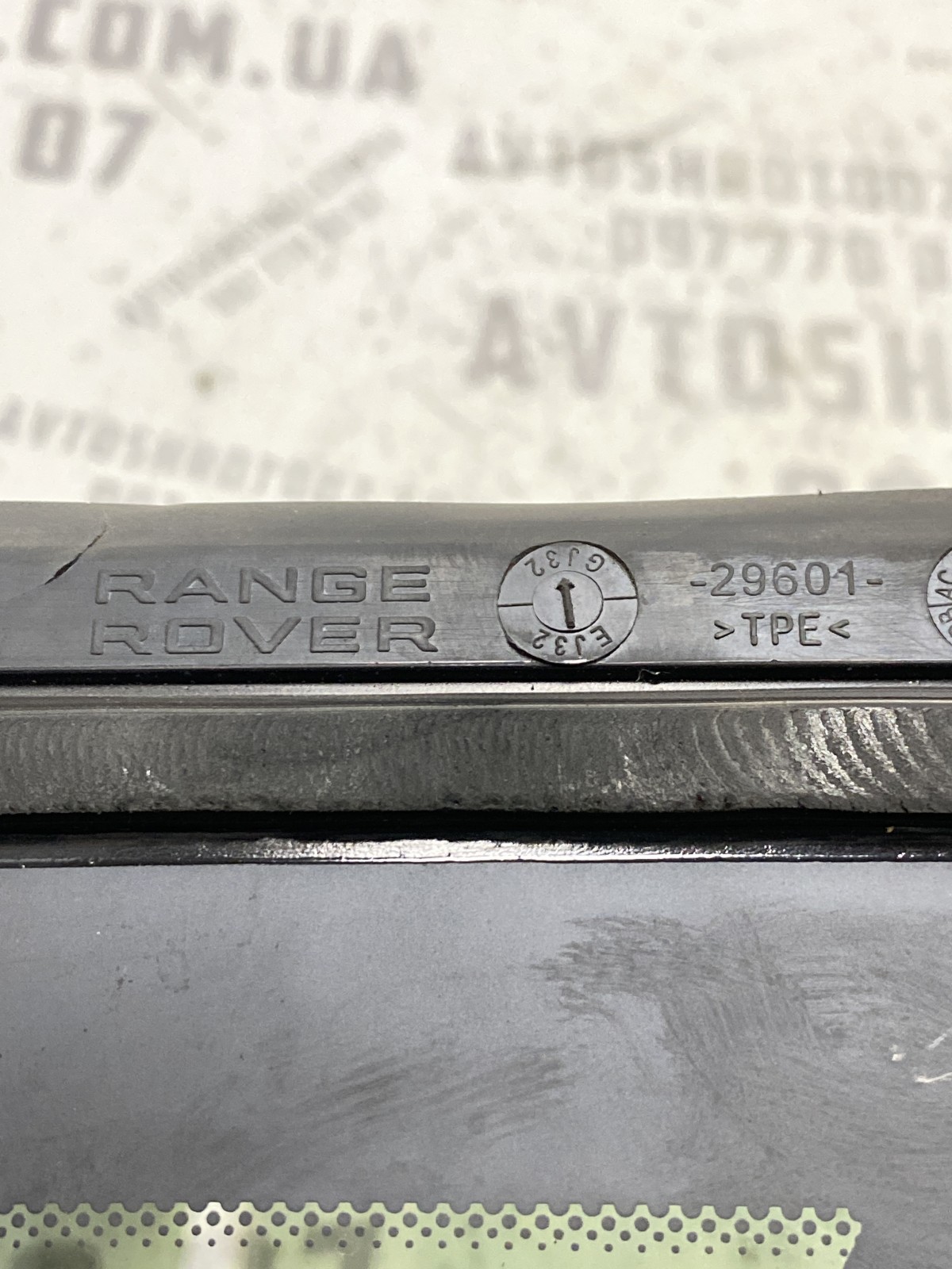 Кузовне скло Land Rover Range Rover Evoque 1