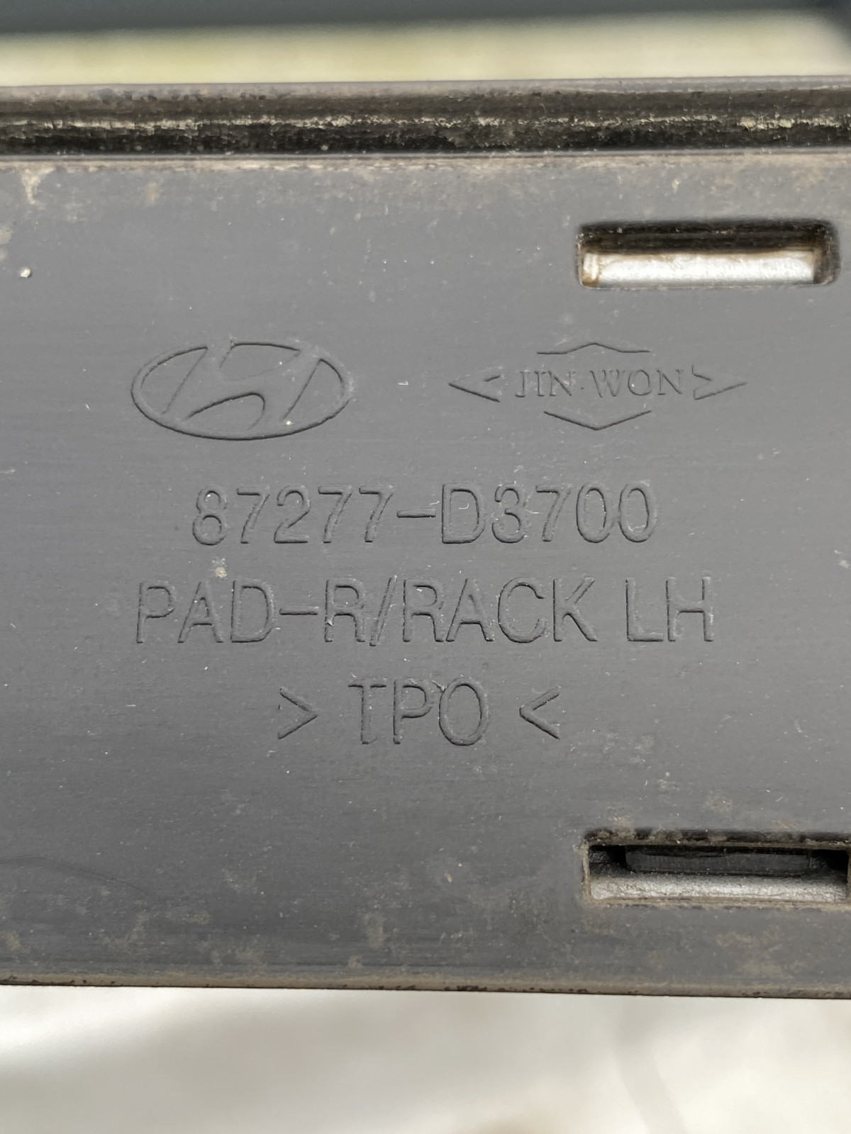 Рейлінги на кришу Hyundai Tucson 3 TL OE 87277D3700