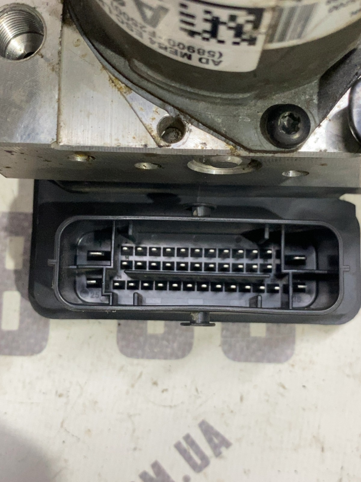 Блок управління АБС Hyundai Elantra 6 OE F258930500