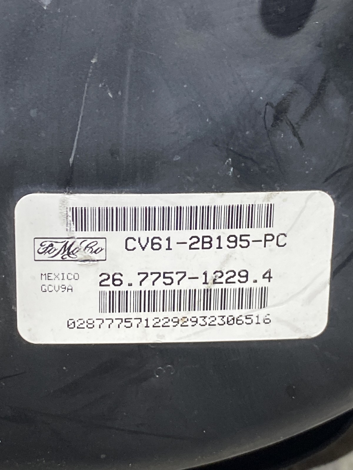 Вакуумний підсилювач гальм Ford Escape 3 OE CV612B195PC
