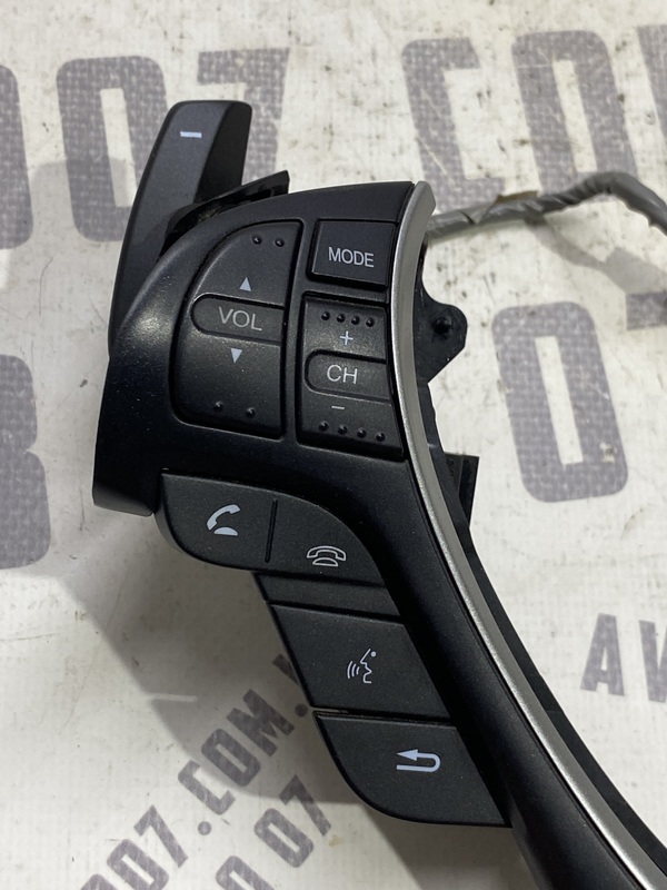 Кнопки керма Acura RDX 2 (12-18) OEM M38966