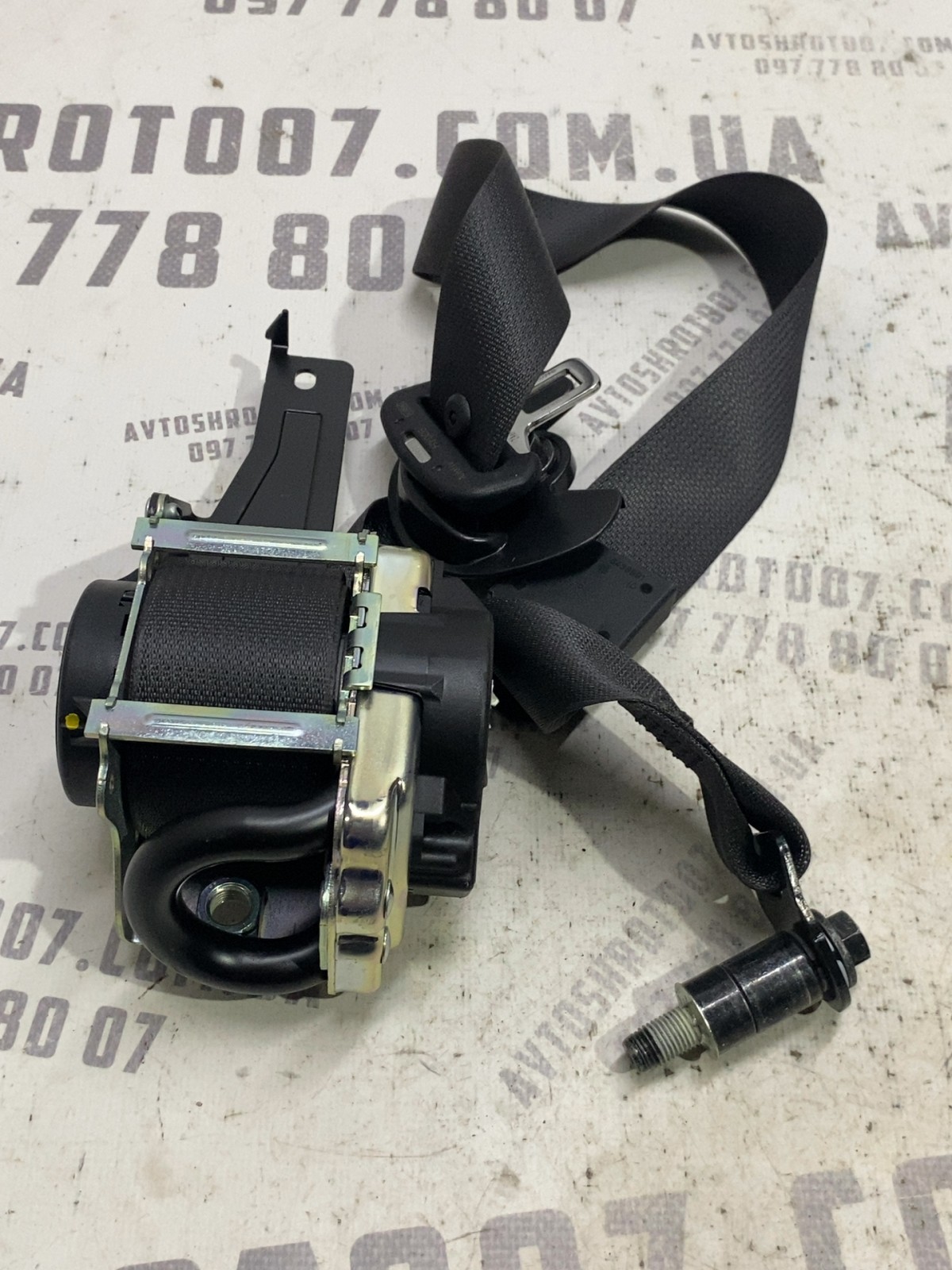 Ремінь безпеки Range Rover Evoque 1 OEM 0589p10021