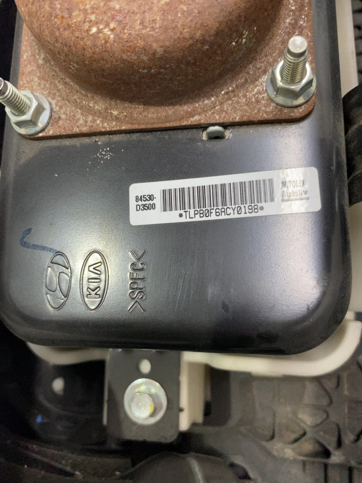 Торпедо Hyundai Tucson 3 TL 84530D3500