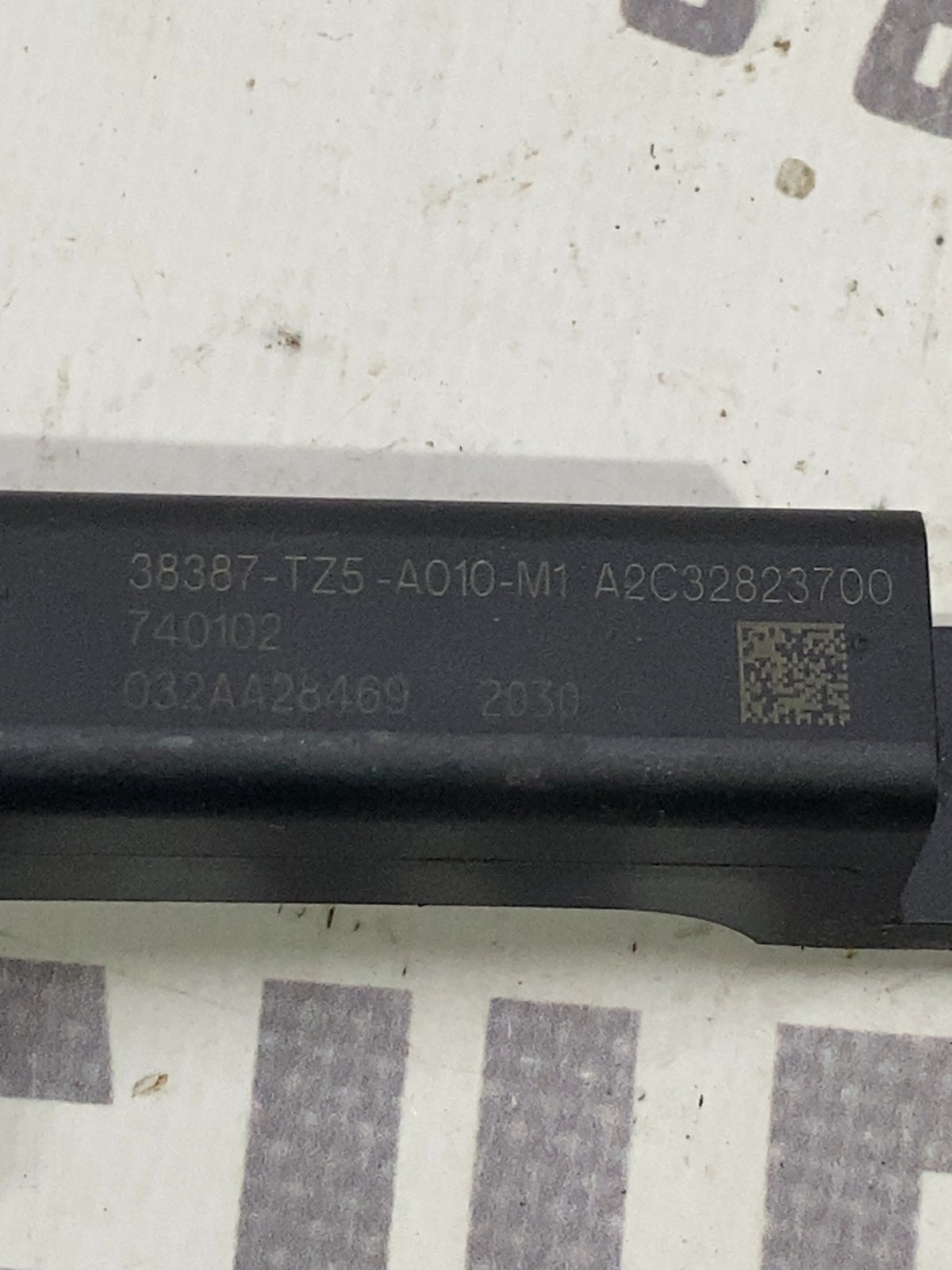Антена Acura MDX 3 OE 38387TZ5A010M1