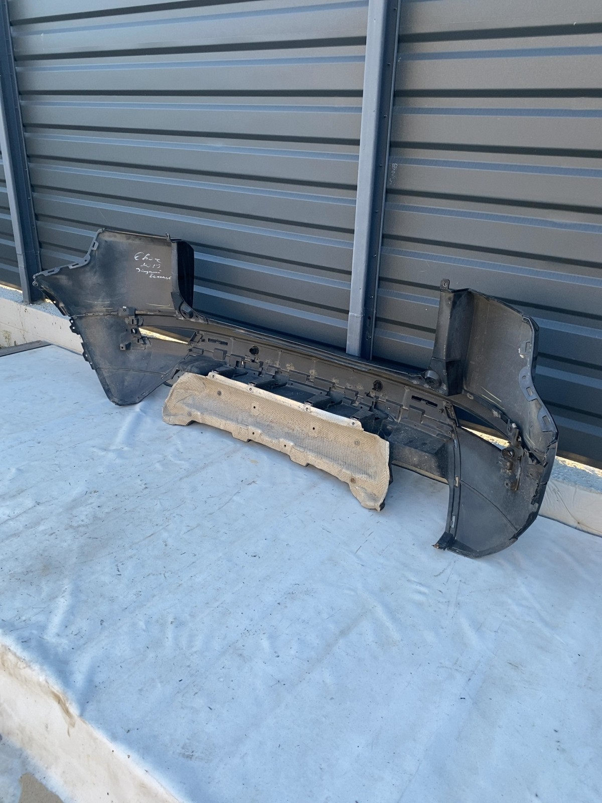 Бампер задній Land Rover Range Rover Evoque 1 EJ3M17D781AW