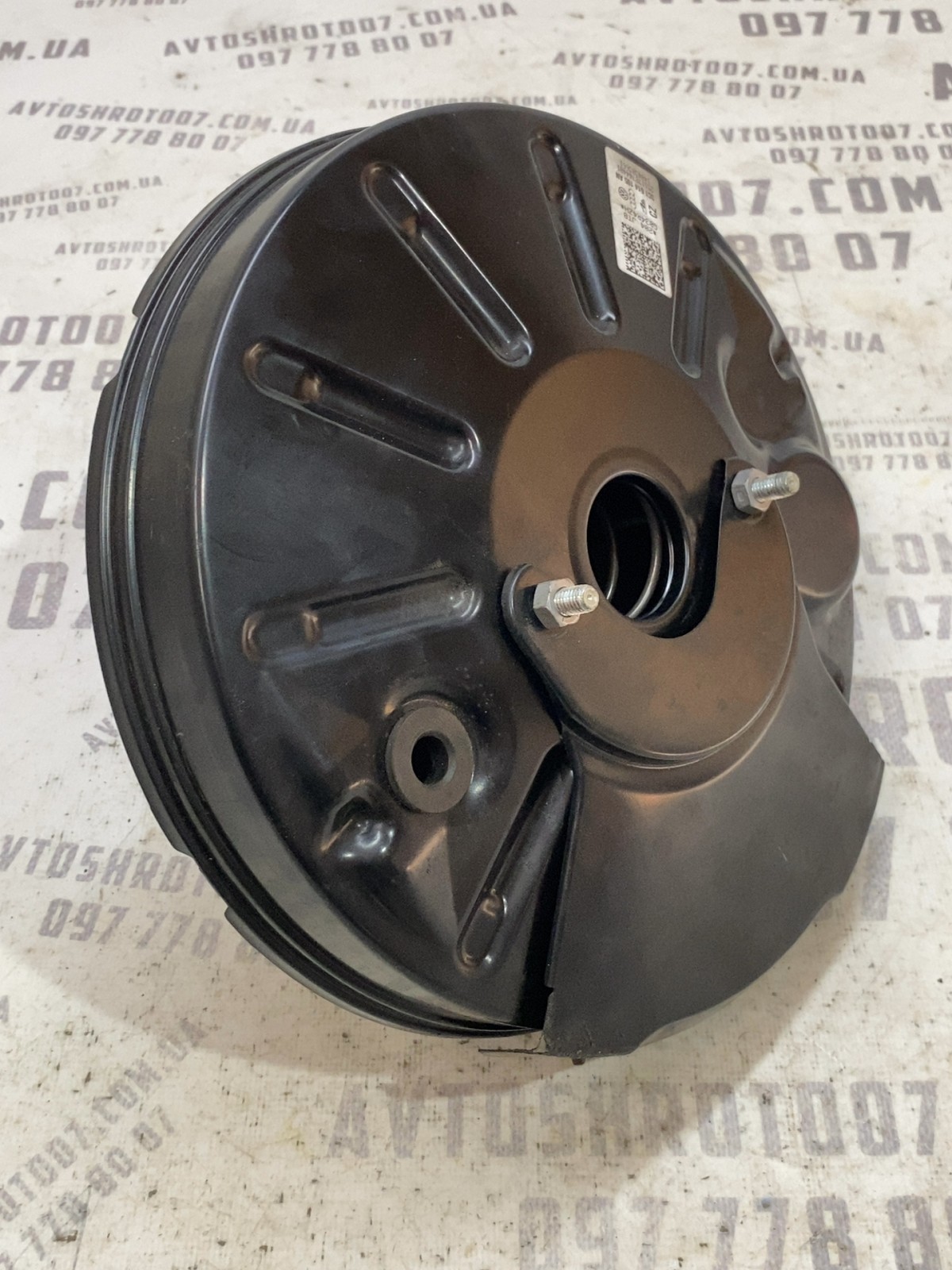 Вакуумний підсилювач гальм Volkswagen Passat CC 35 OE 3C1614105AN