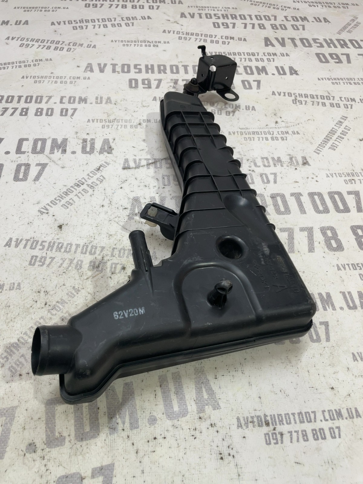 Патрубок повітряний Jeep Compass MK