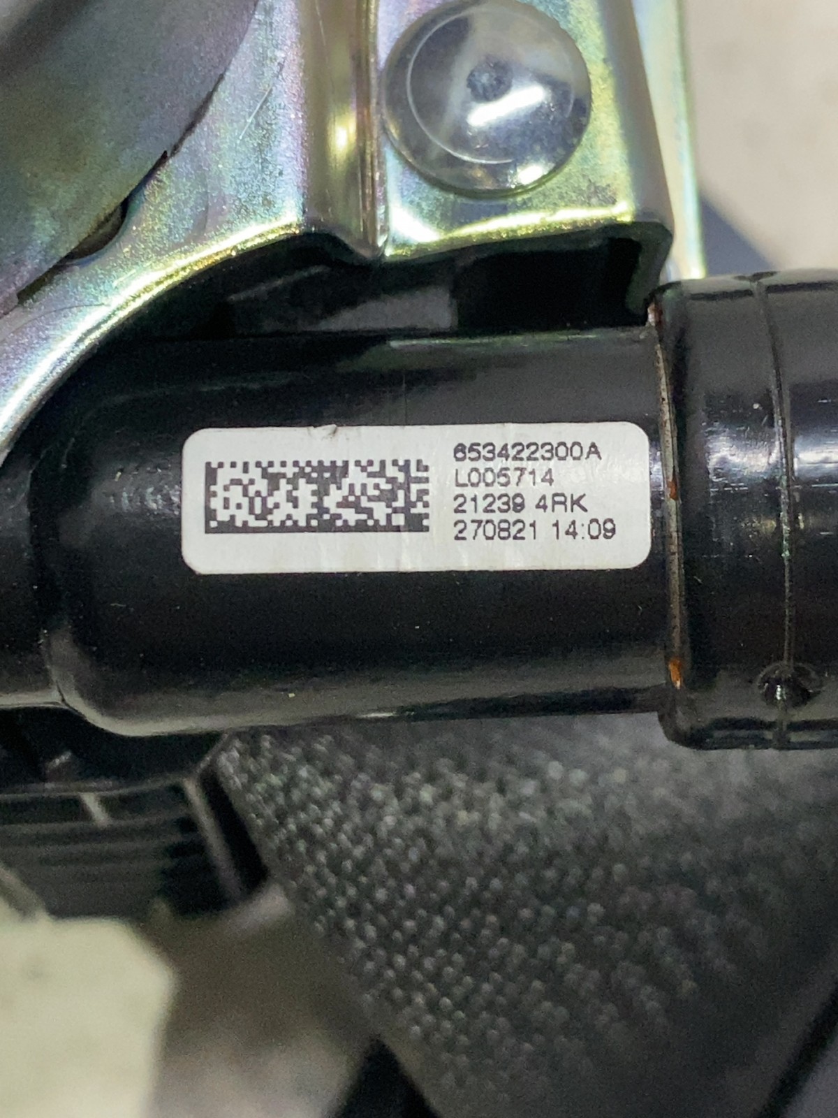 Ремінь безпеки Land Rover Evoque 1 (11-18) 0589p10021
