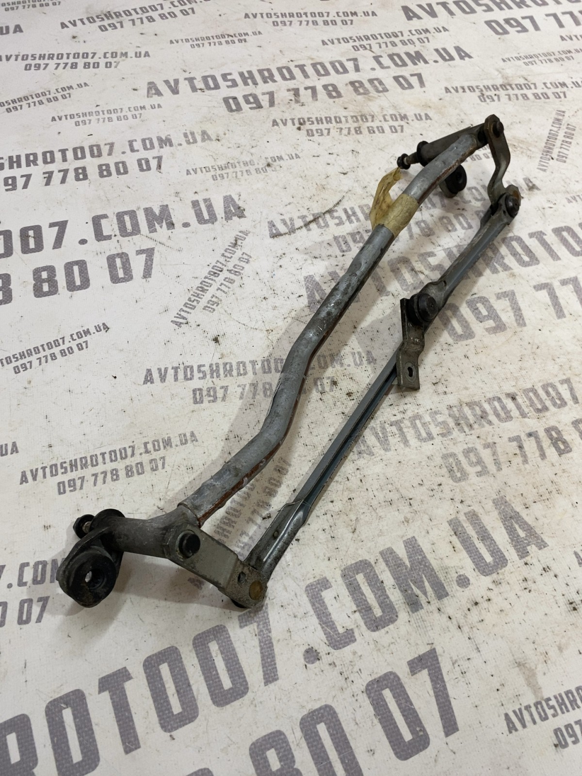 Трапеція склоочисників Volkswagen Jetta 6 OEM 5C7955023B