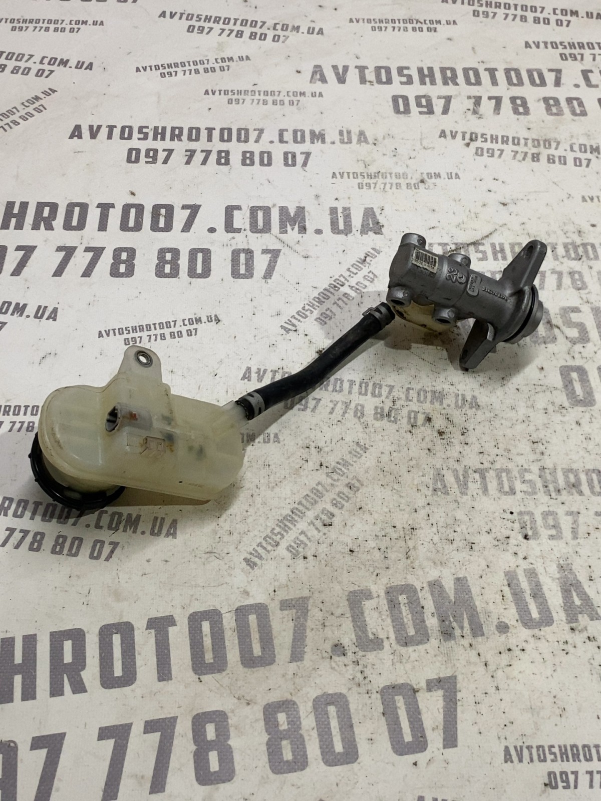 Головний тормозний циліндр Acura RDX 2 (12-18) 13231140840