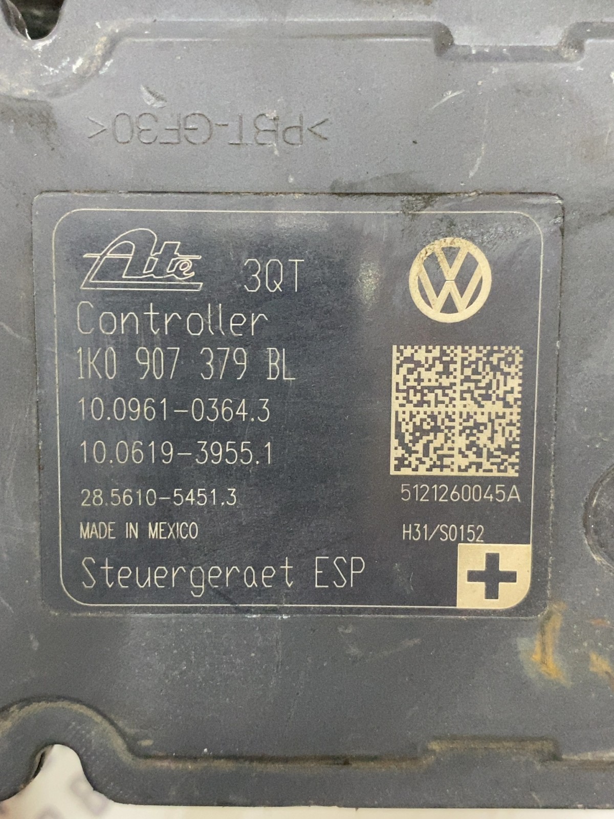 Блок управління АБС Volkswagen Jetta 6 (10-18) 1K0614517EB