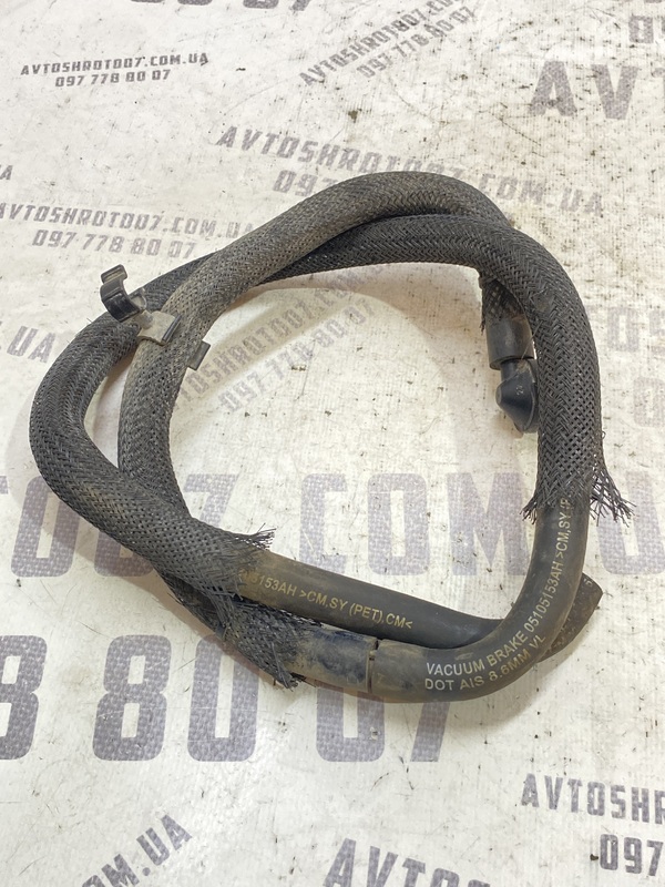 Вакуумна трубка Jeep Patriot MK OE 05105156AE