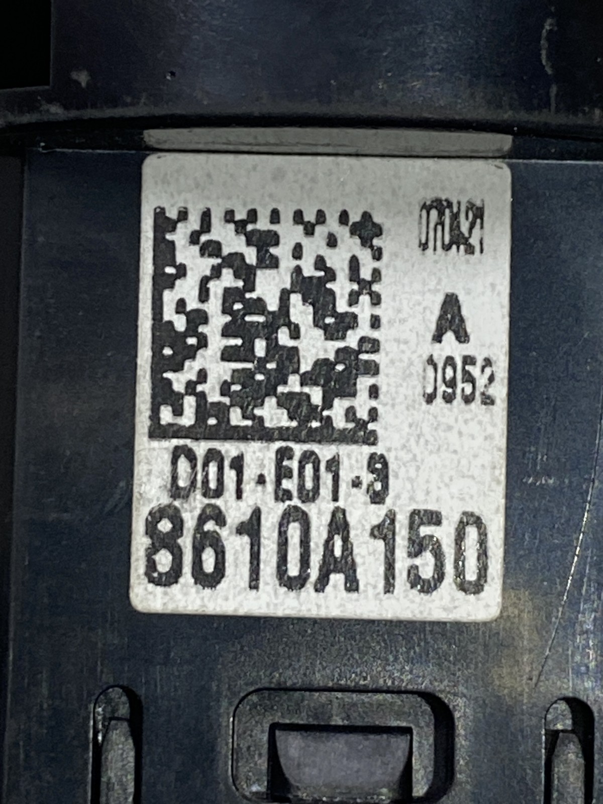 Кнопка старт/стоп Mitsubishi Outlander 3 8610A150
