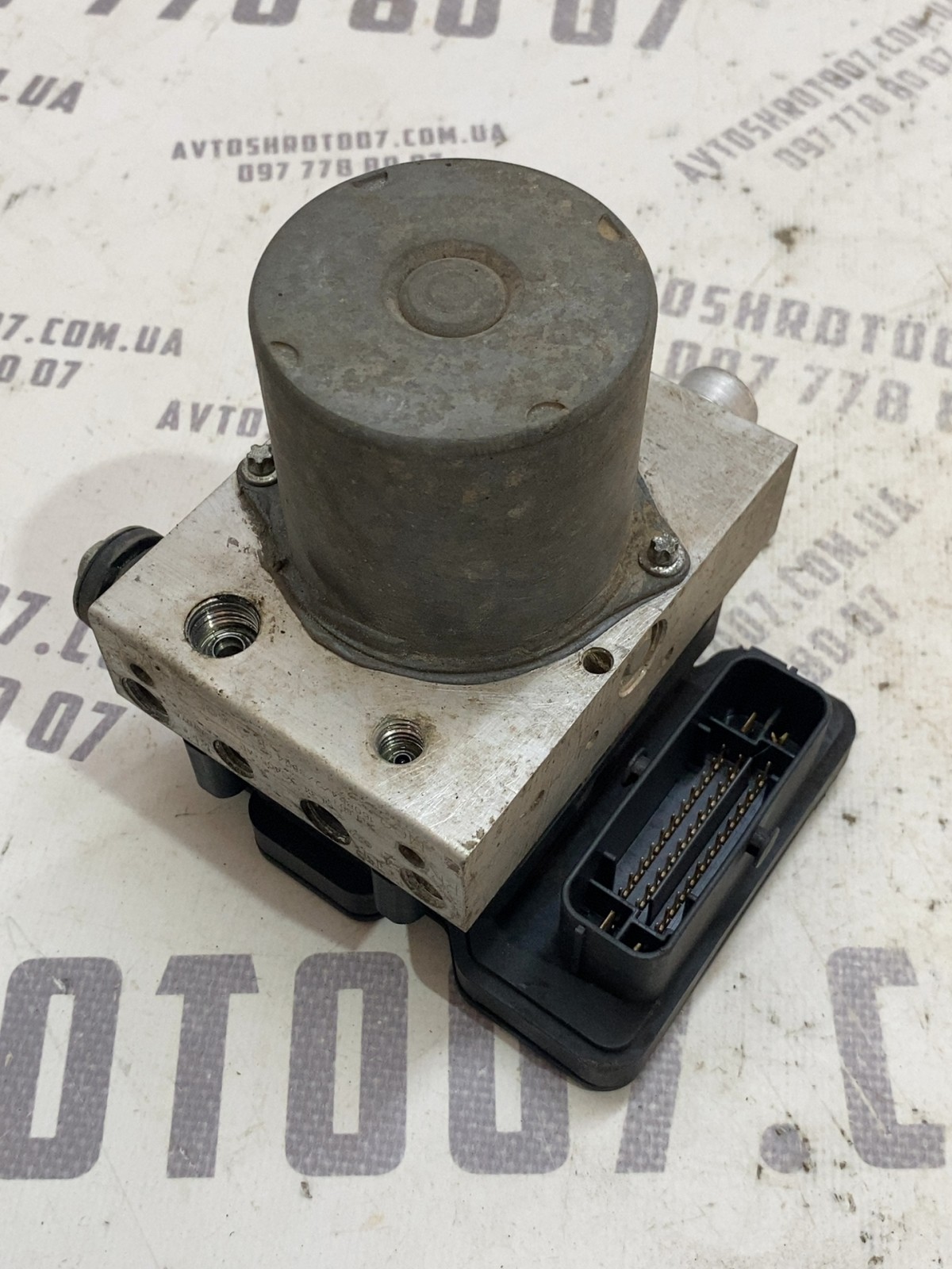 Блок управління АБС Ford F150 GL342C405AE