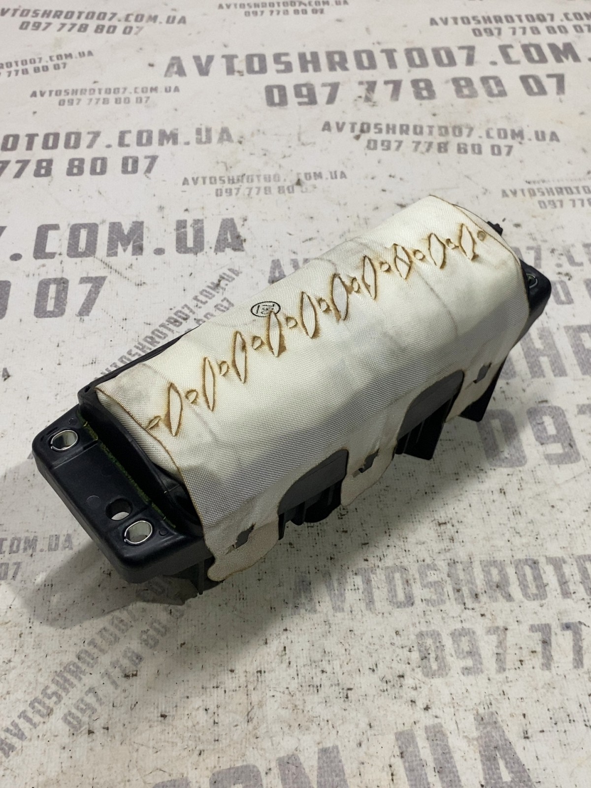 Подушка безпеки пасажира Jeep Compass MK 5C6880204C