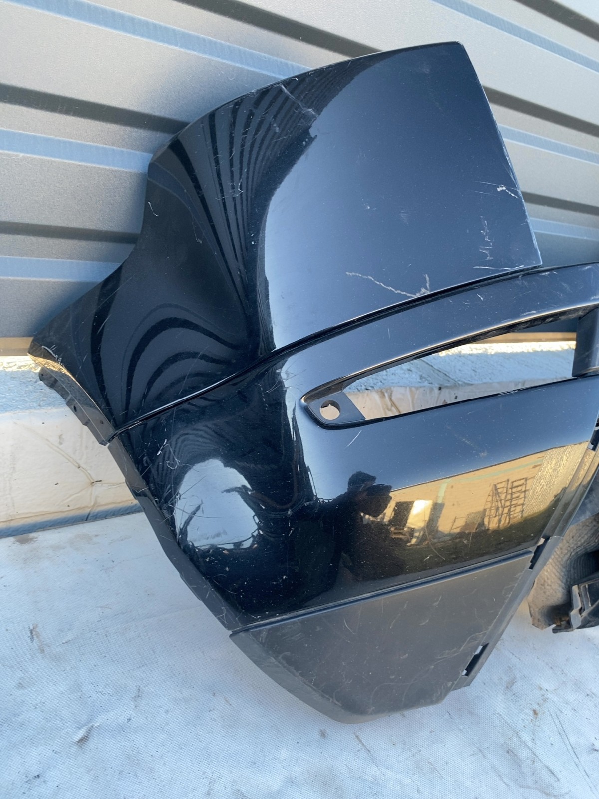 Бампер задній Land Rover Range Rover Evoque 1 EJ3M17D781AW