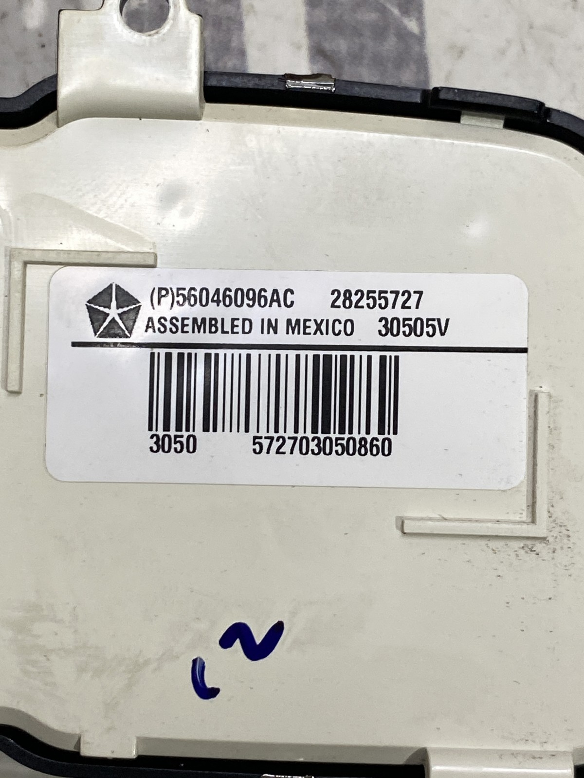 Кнопки керма Jeep Patriot MK 56046096AC