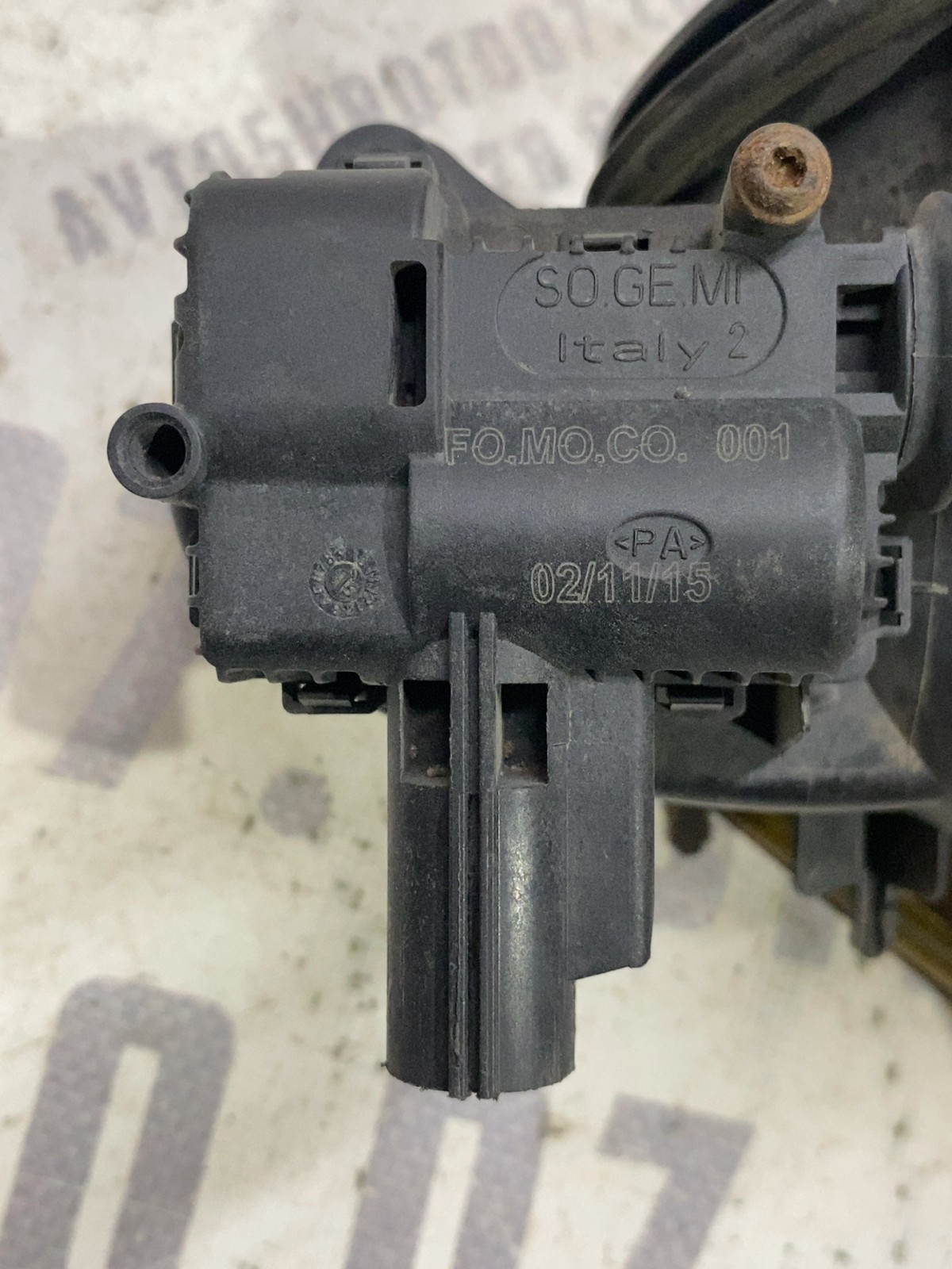 Лючок бака Range Rover Evoque 1 (11-18) BJ3227936A