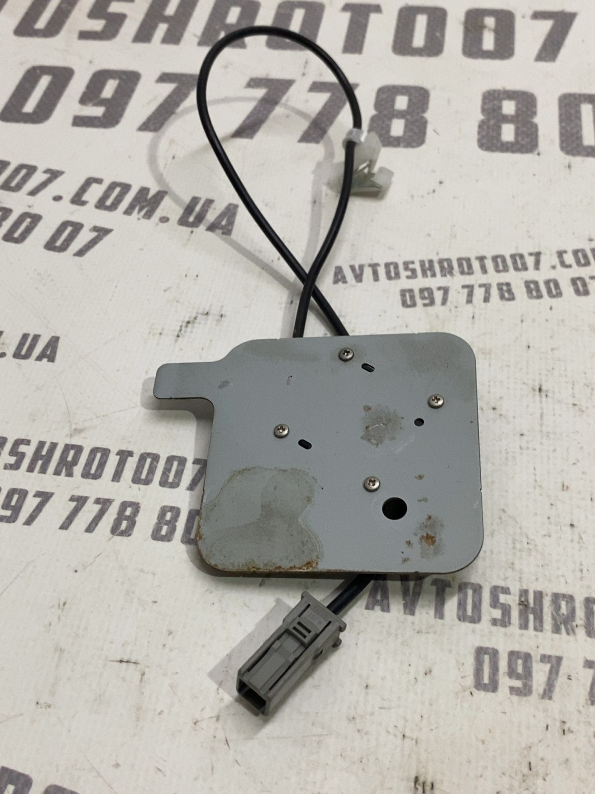Антена GPS Mitsubishi Outlander 3 OEM 8751A176 фото 2