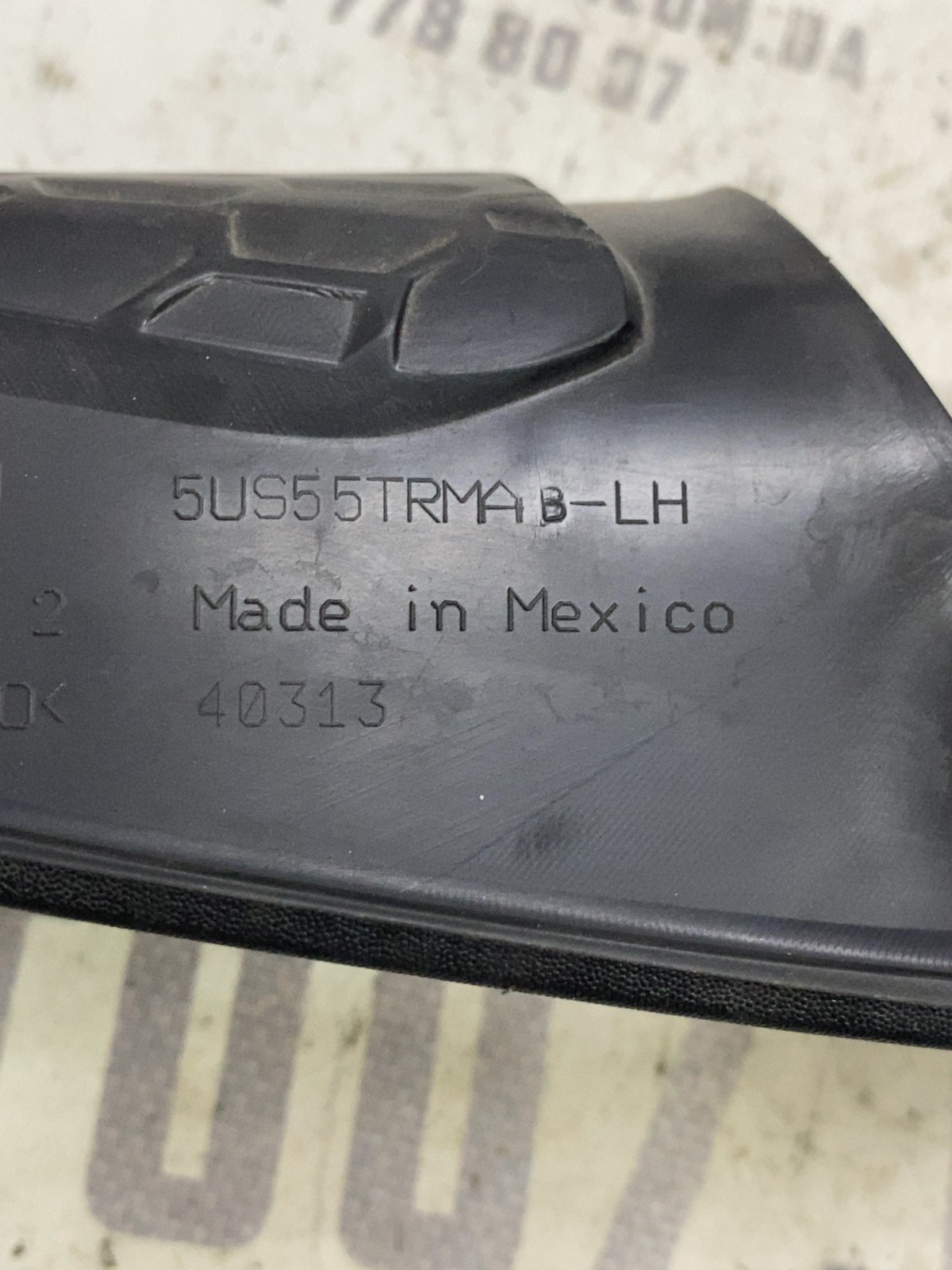 Накладка бампера Jeep Compass MP 4010170317AB