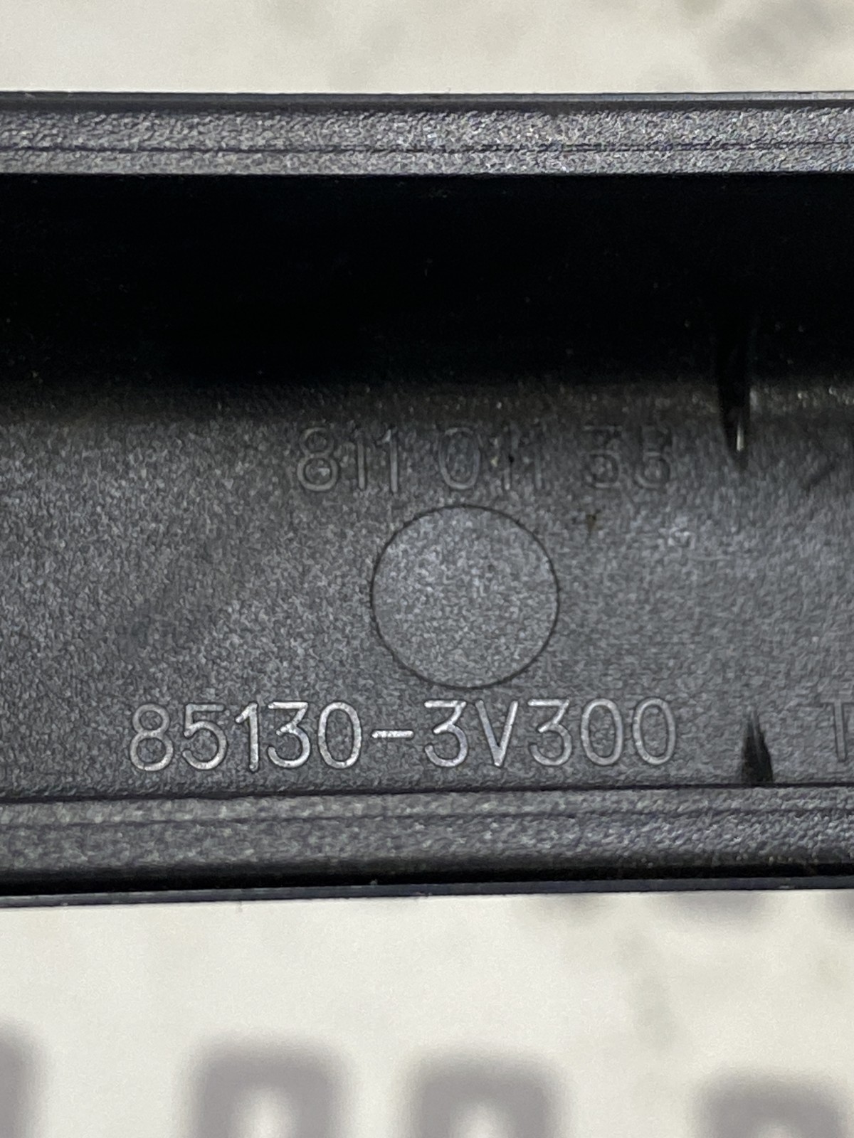 Накладка салону Jeep Compass MK 851303V300