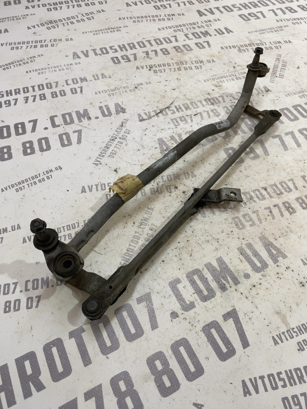 Трапеція склоочисників Volkswagen Jetta 6 OEM 5C7955023B