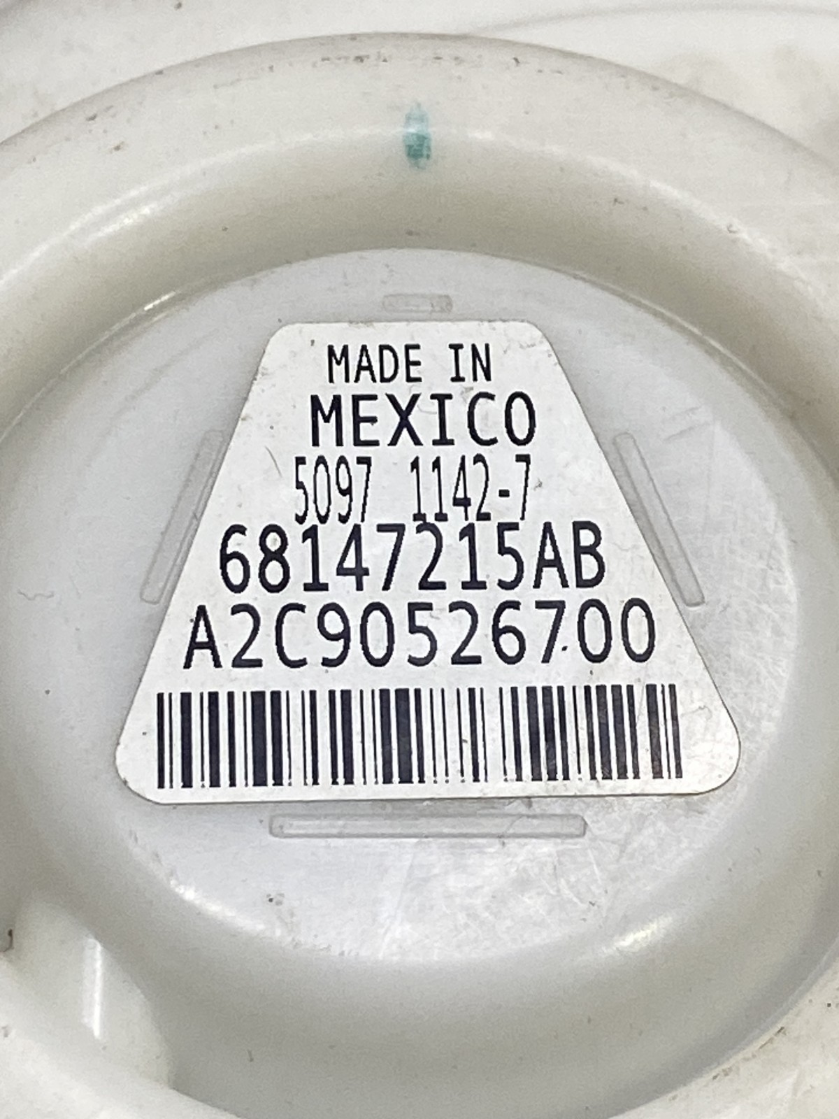 Паливний насос Jeep Cherokee KL OEM 68147215AB