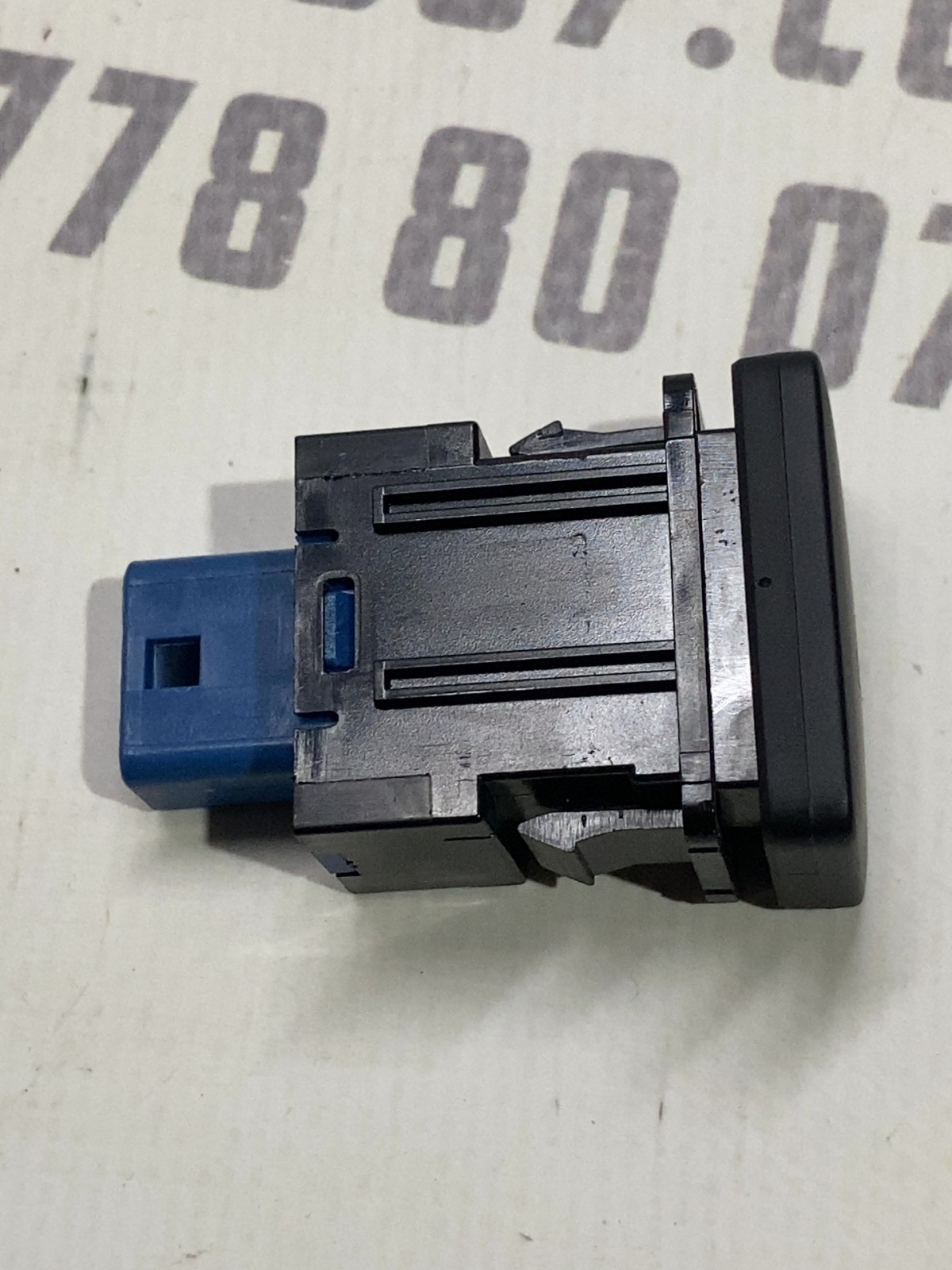 Кнопка ESP Mitsubishi Outlander 3 8602A123 фото 2