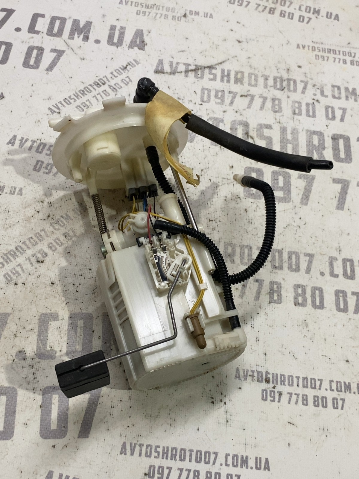 Паливний насос Infiniti QX60 OEM L3214881