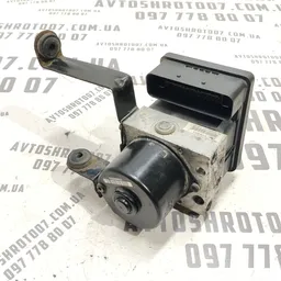 Блок АБС Volvo V50 (04-12) 2.0D передній лівий OEM 30736589a фото 1
