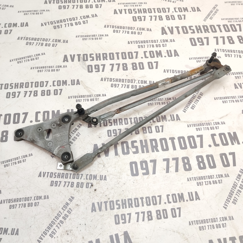 Трапеція двірників Volvo V50 (04-12) 2.0D перед OEM 30699342