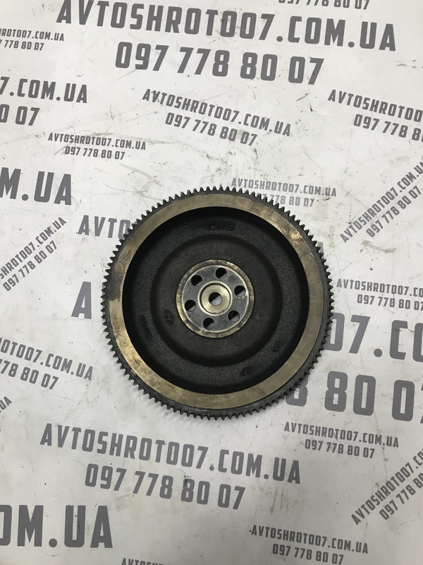 Маховик Kia Cerato 1 (04-09) 2.0 G4GC Бензин