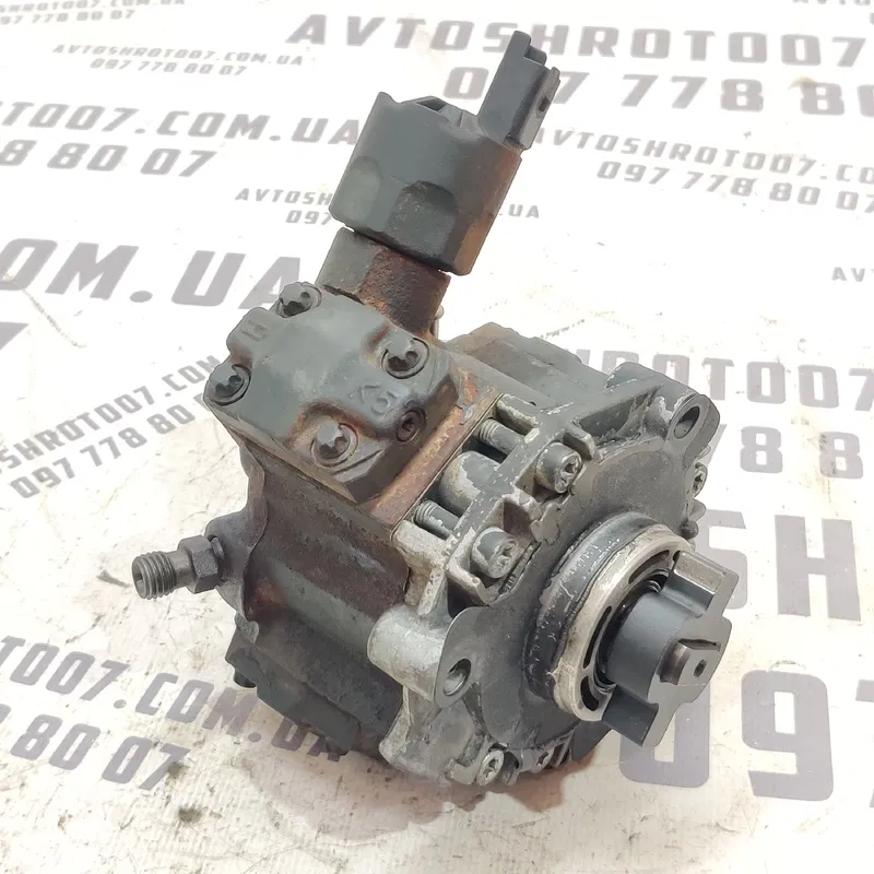 Паливний насос Volvo V50 (04-12) 2.0 Дизель OEM 9658193780