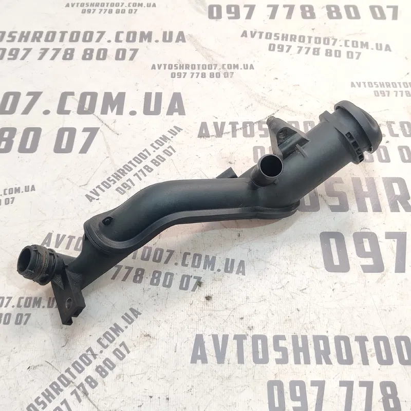 Трубка масляна Volvo V50 (04-12) 2.0D передня OEM 9654733980